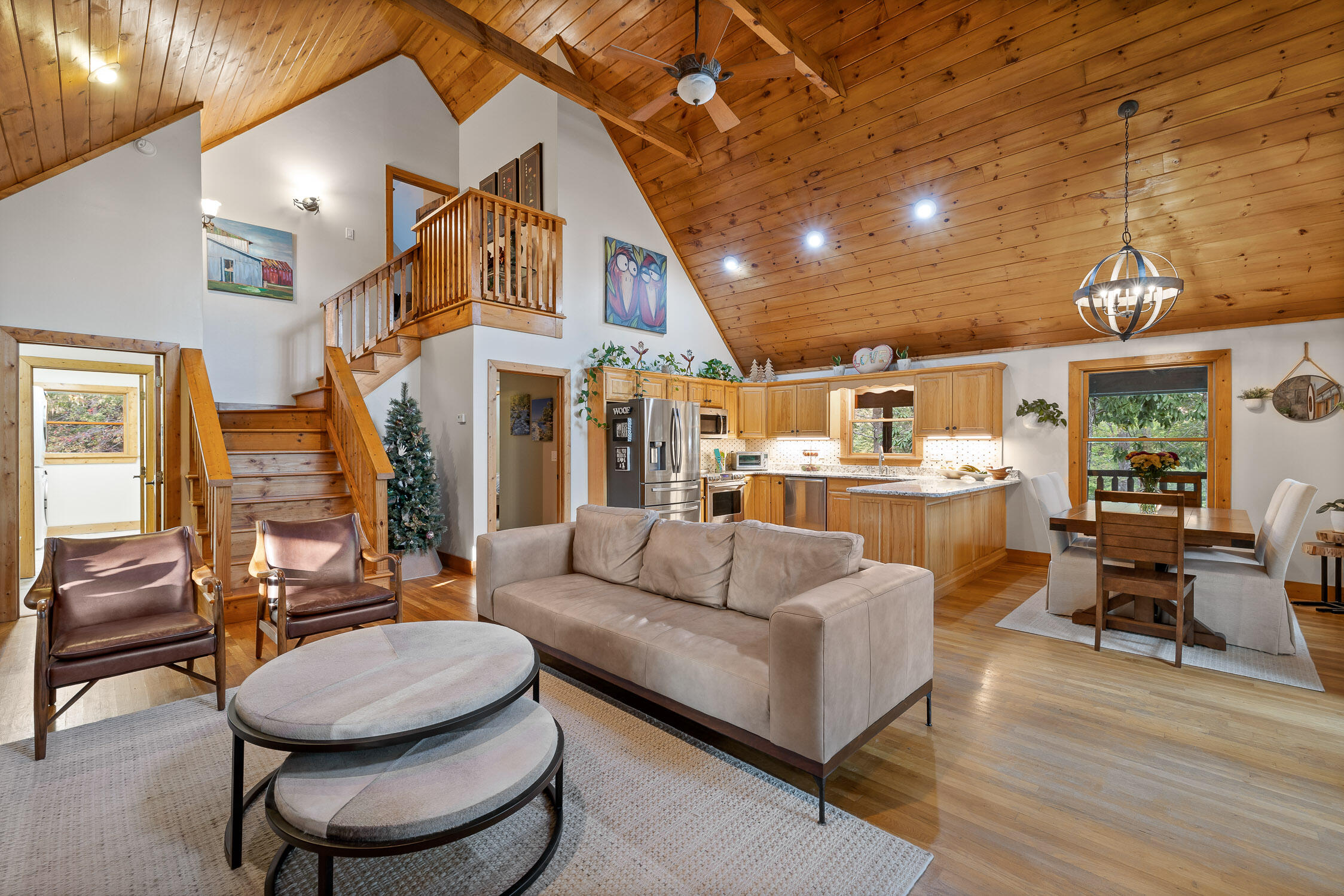 15 Two Lake Trail