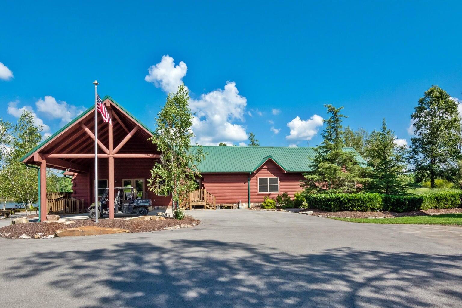 15 Two Lake Trail