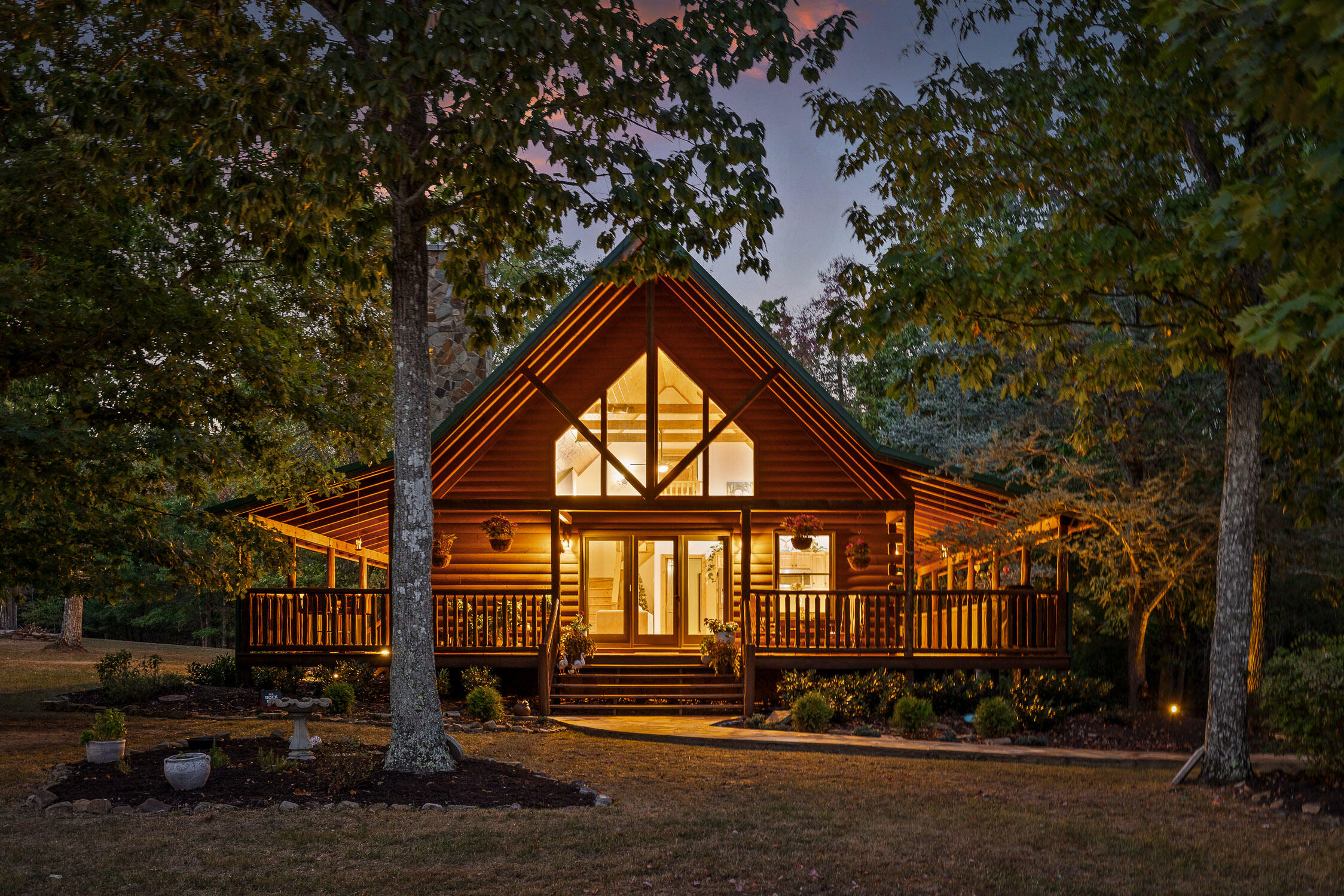 15 Two Lake Trail