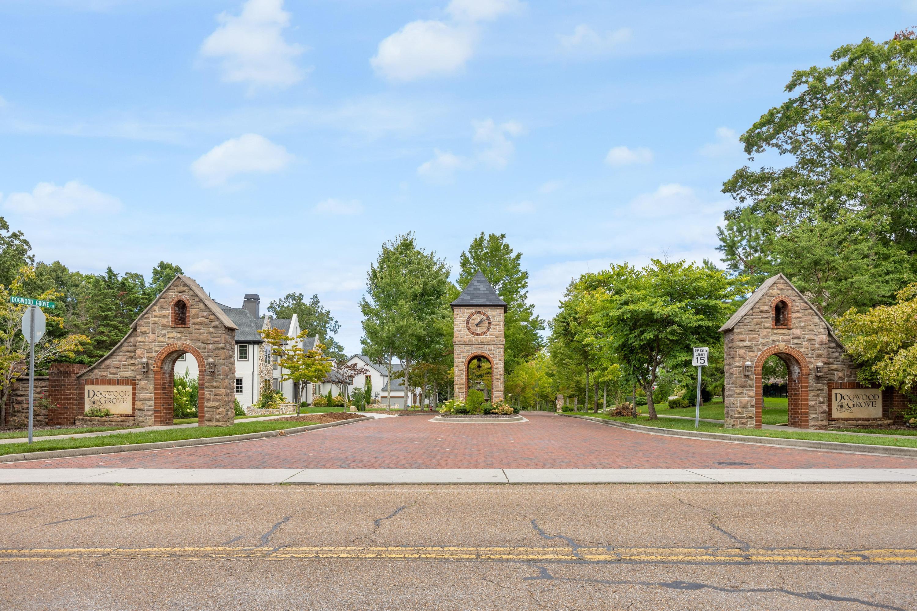 2324 Dogwood Grove Circle