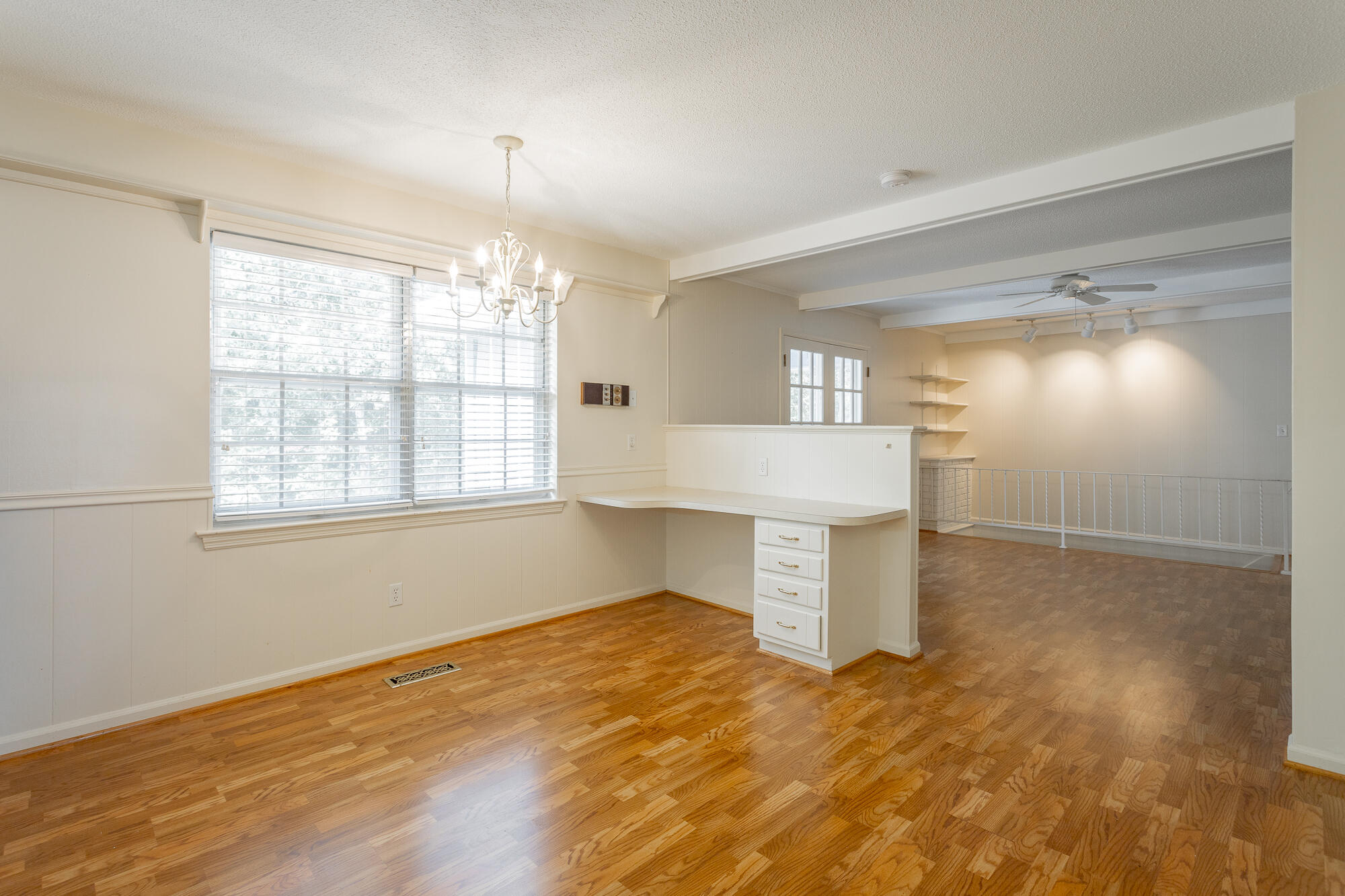 1411 Highcrest Drive