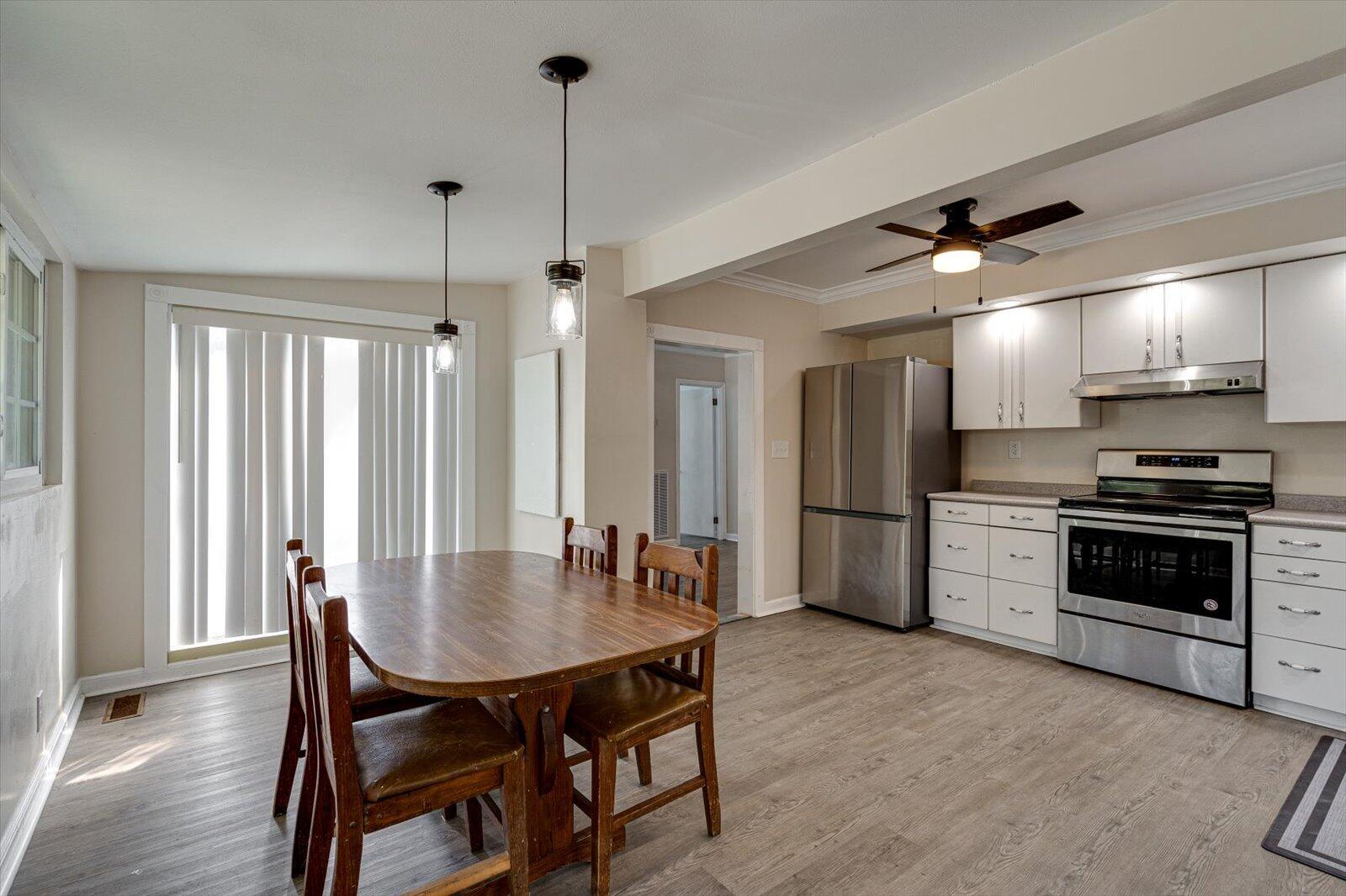 430 W Circle Drive