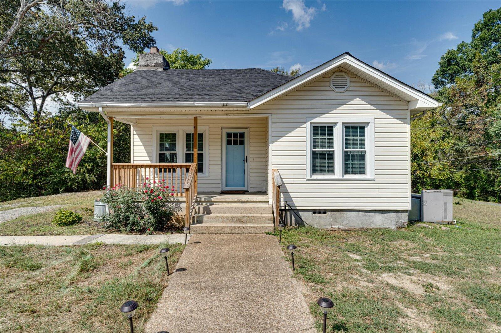 430 W Circle Drive