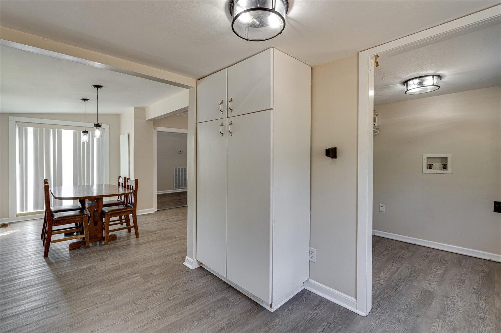 430 W Circle Drive
