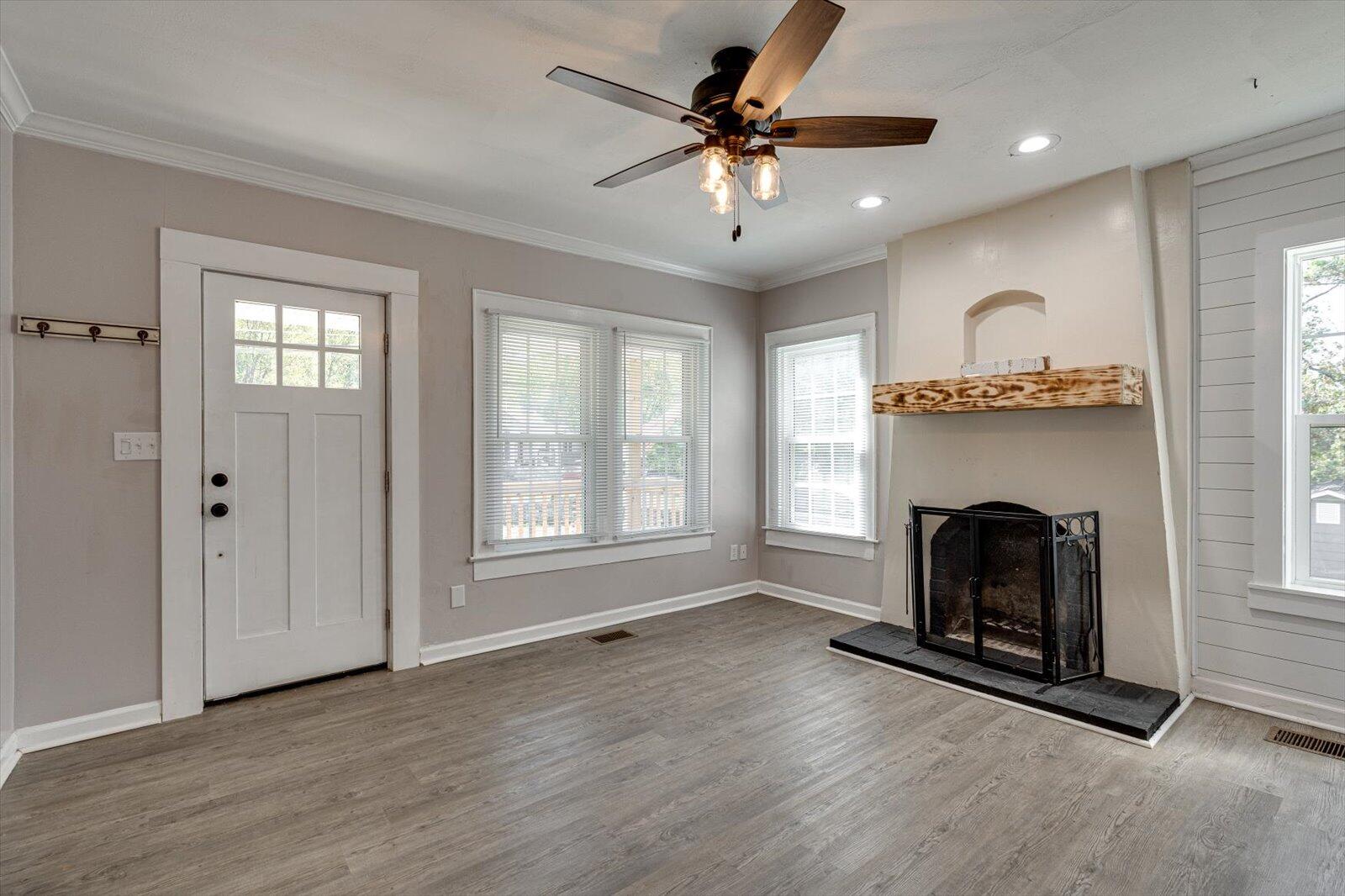 430 W Circle Drive
