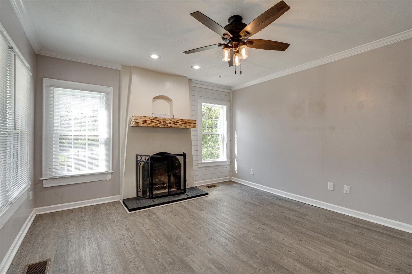 430 W Circle Drive