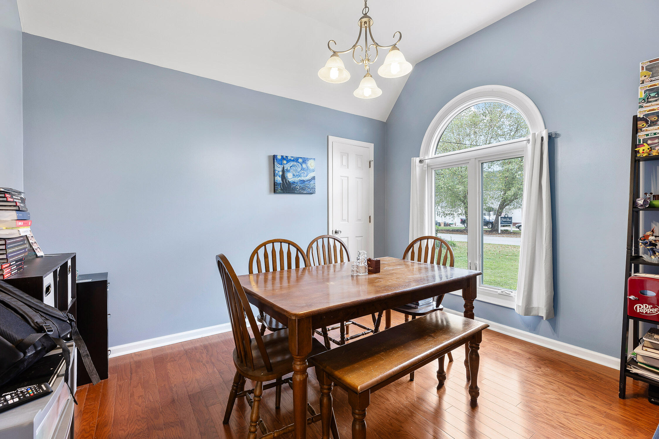 152 Montlake Road