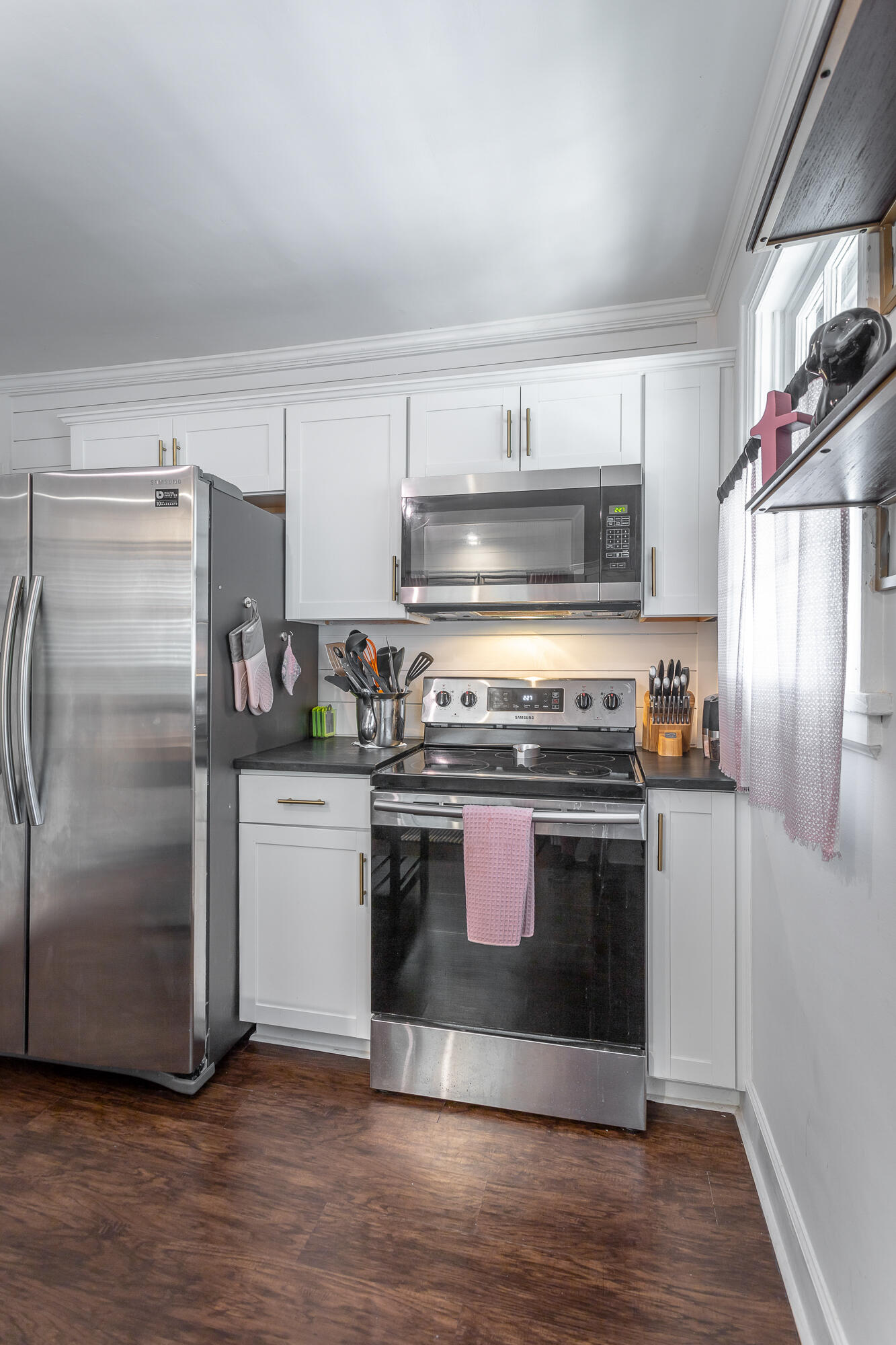 1316 Sharon Cir