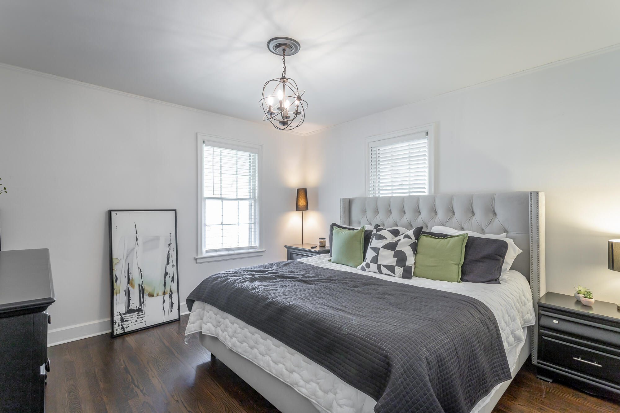 1316 Sharon Cir