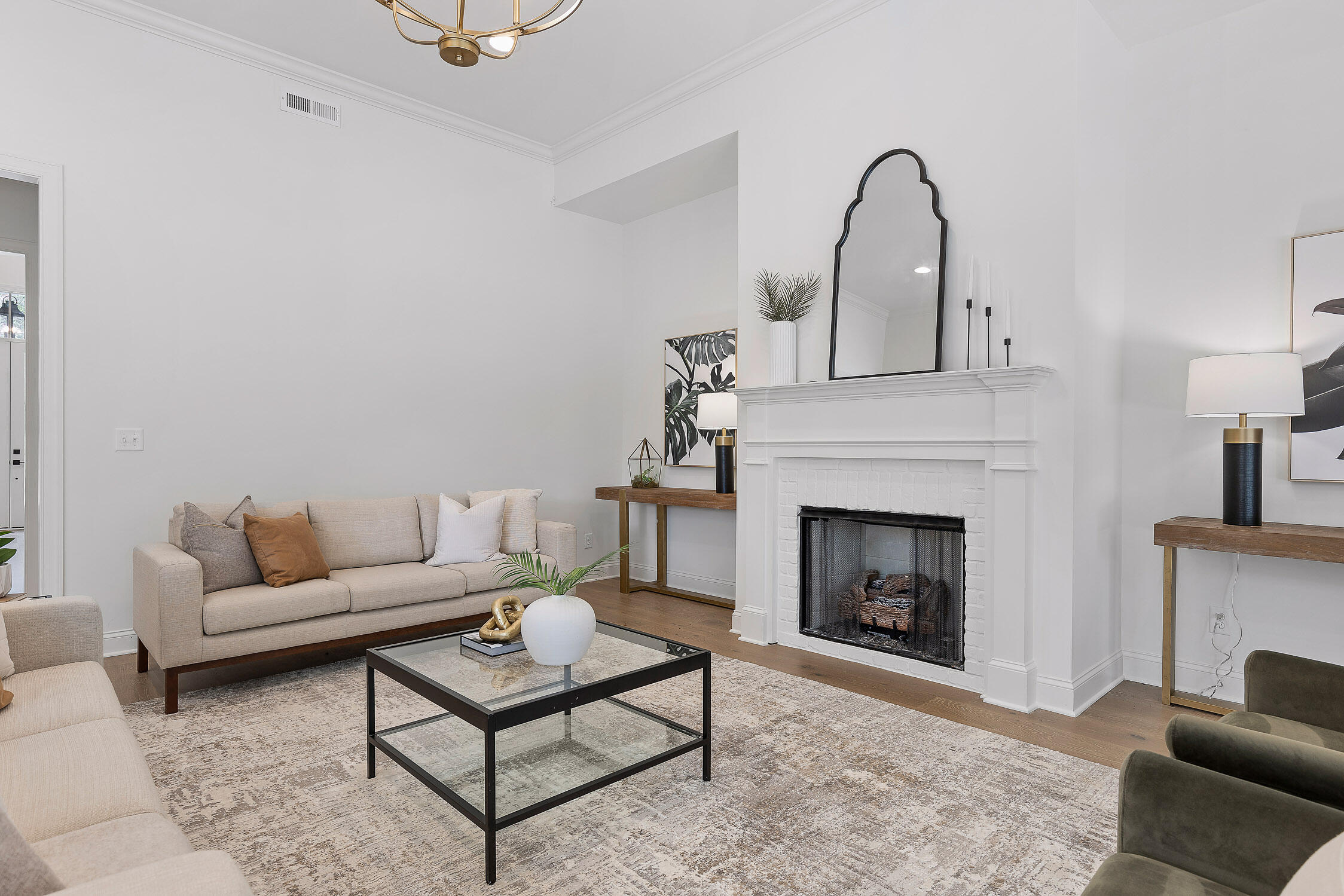 2224 Fairmount Road W