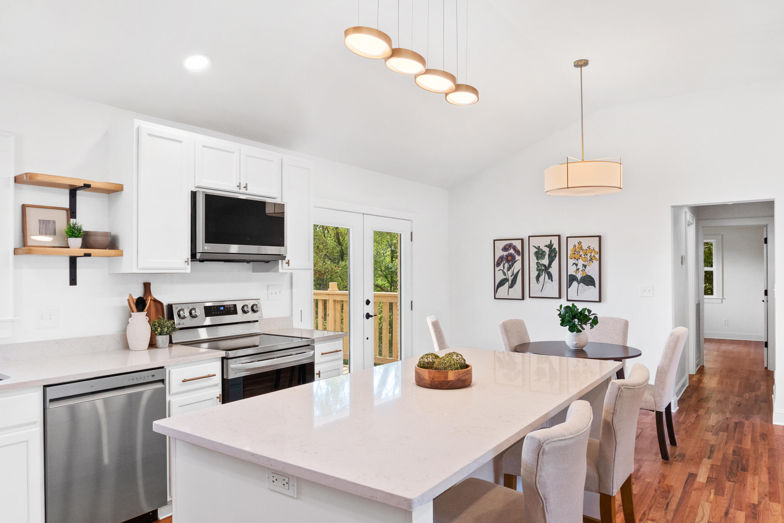 3594 Knollwood Hill Drive