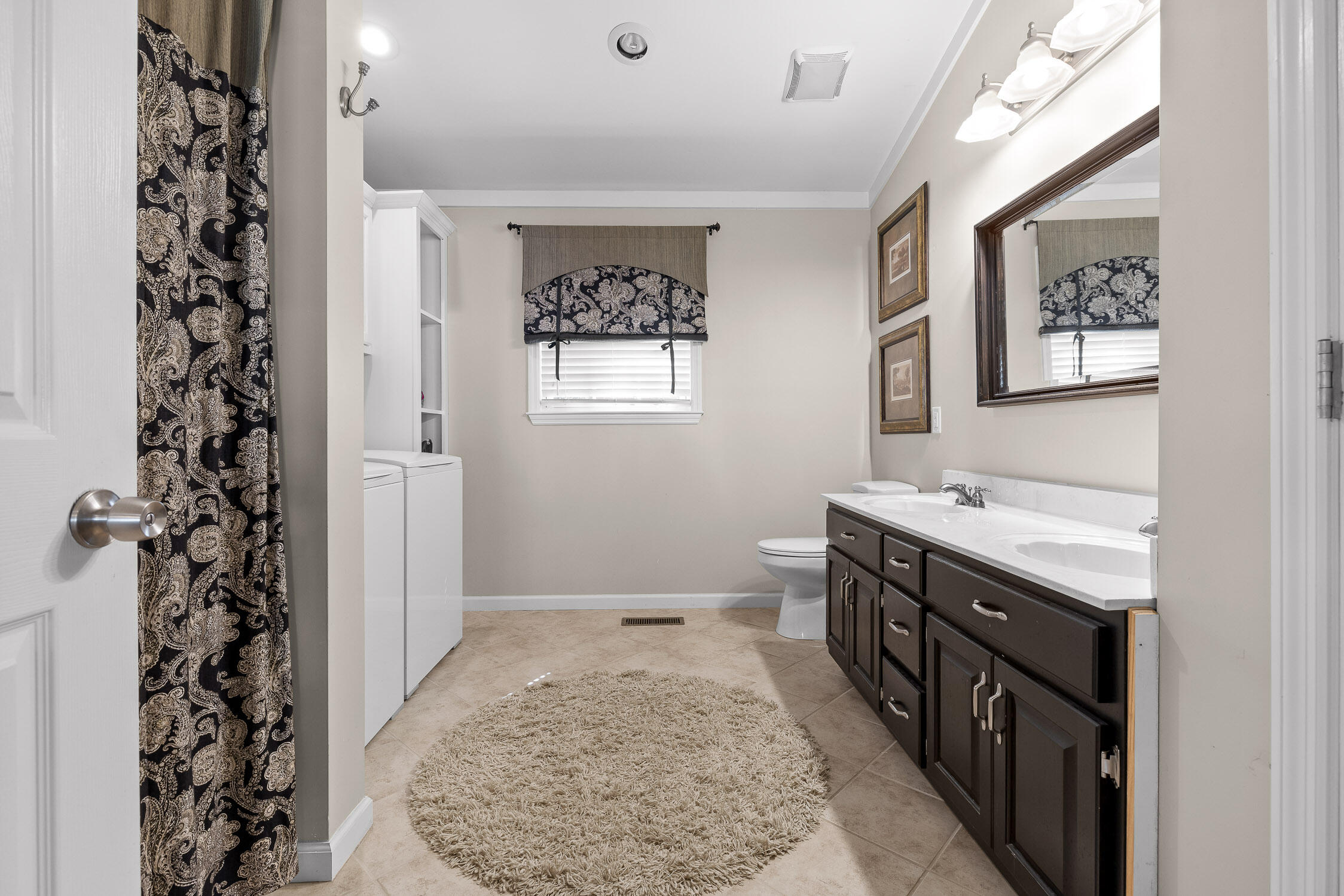 1983 Tunnel Hill Varnell Road