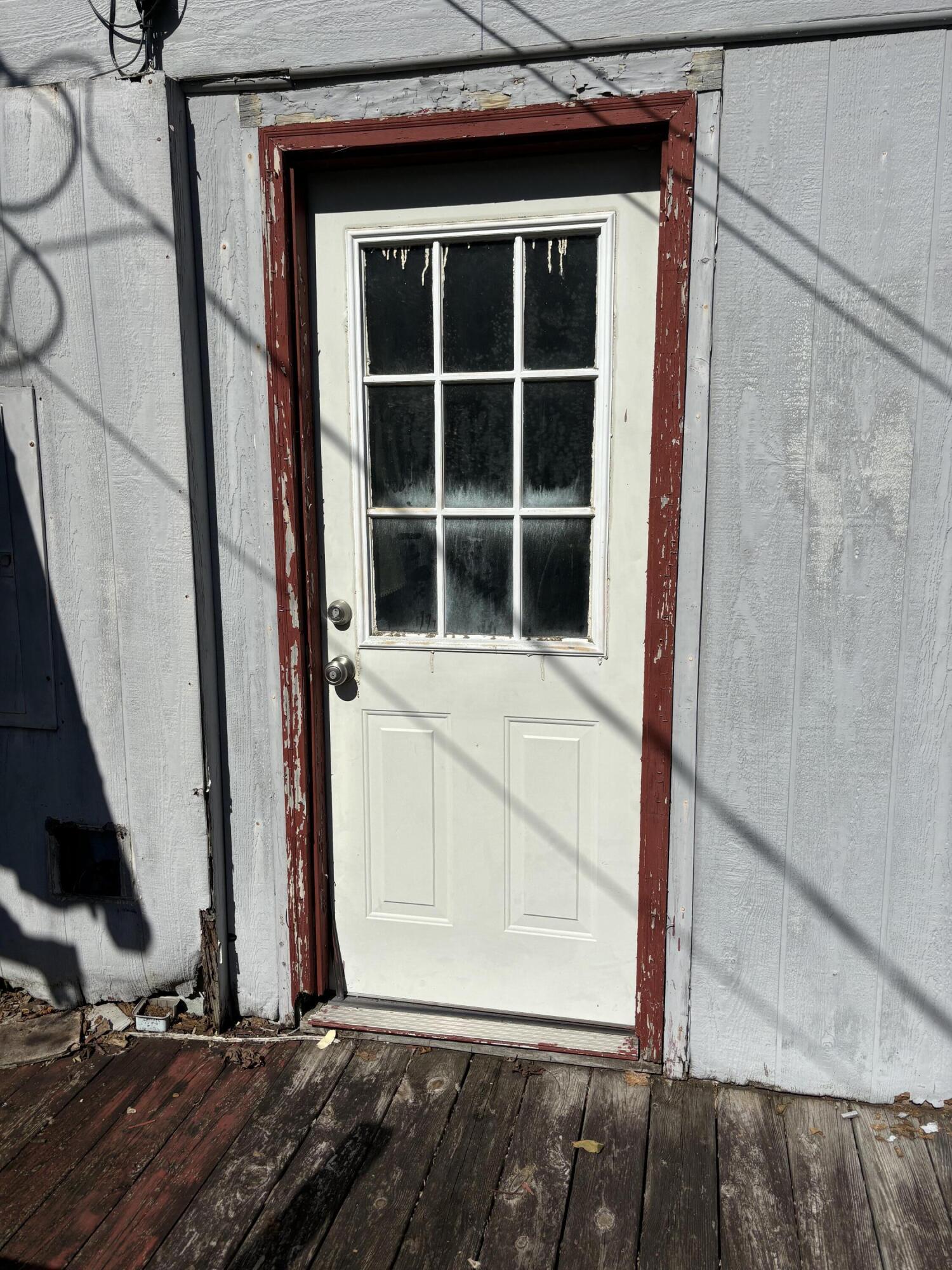 206 Pine Street