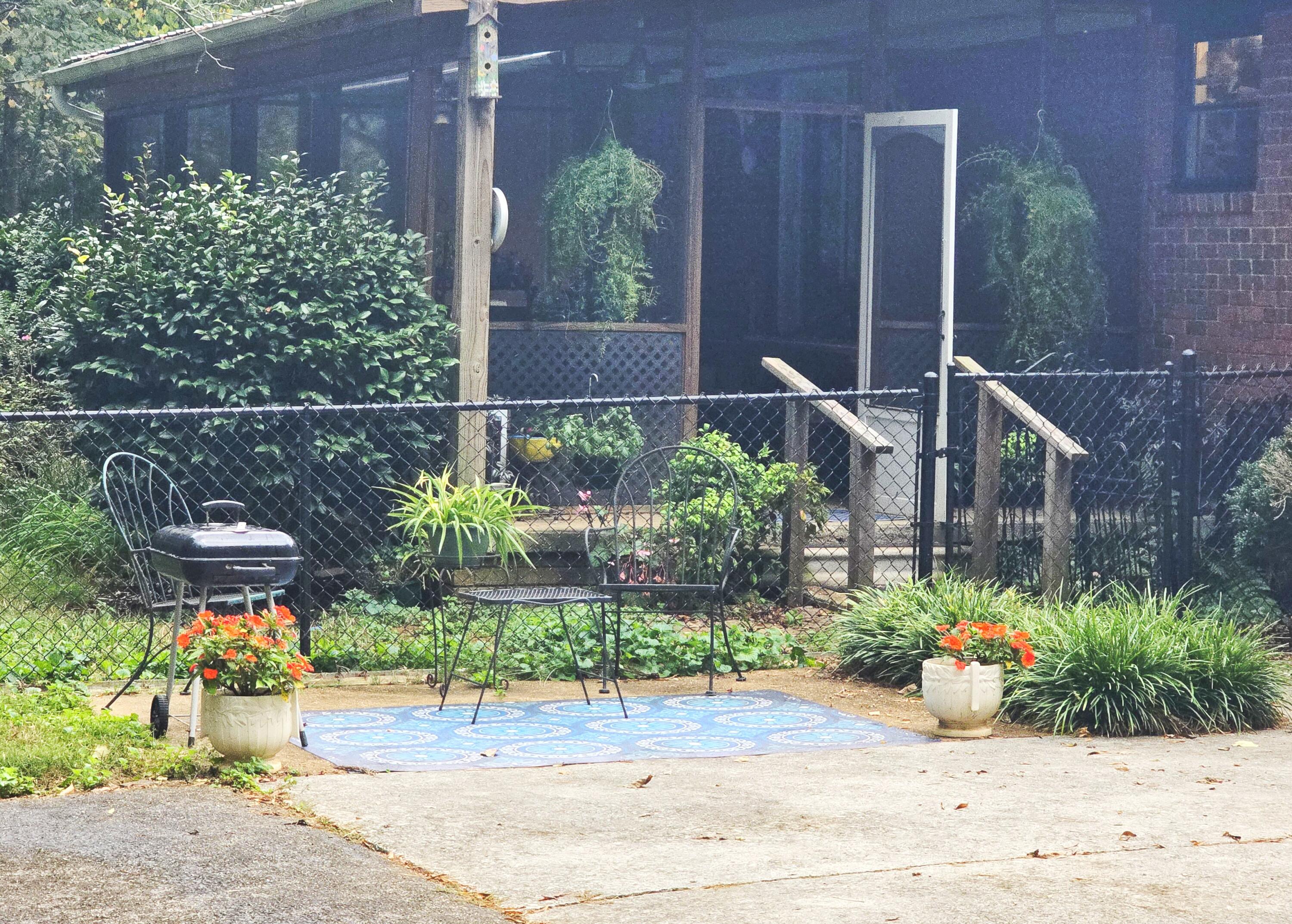 122 Jane Manor Circle