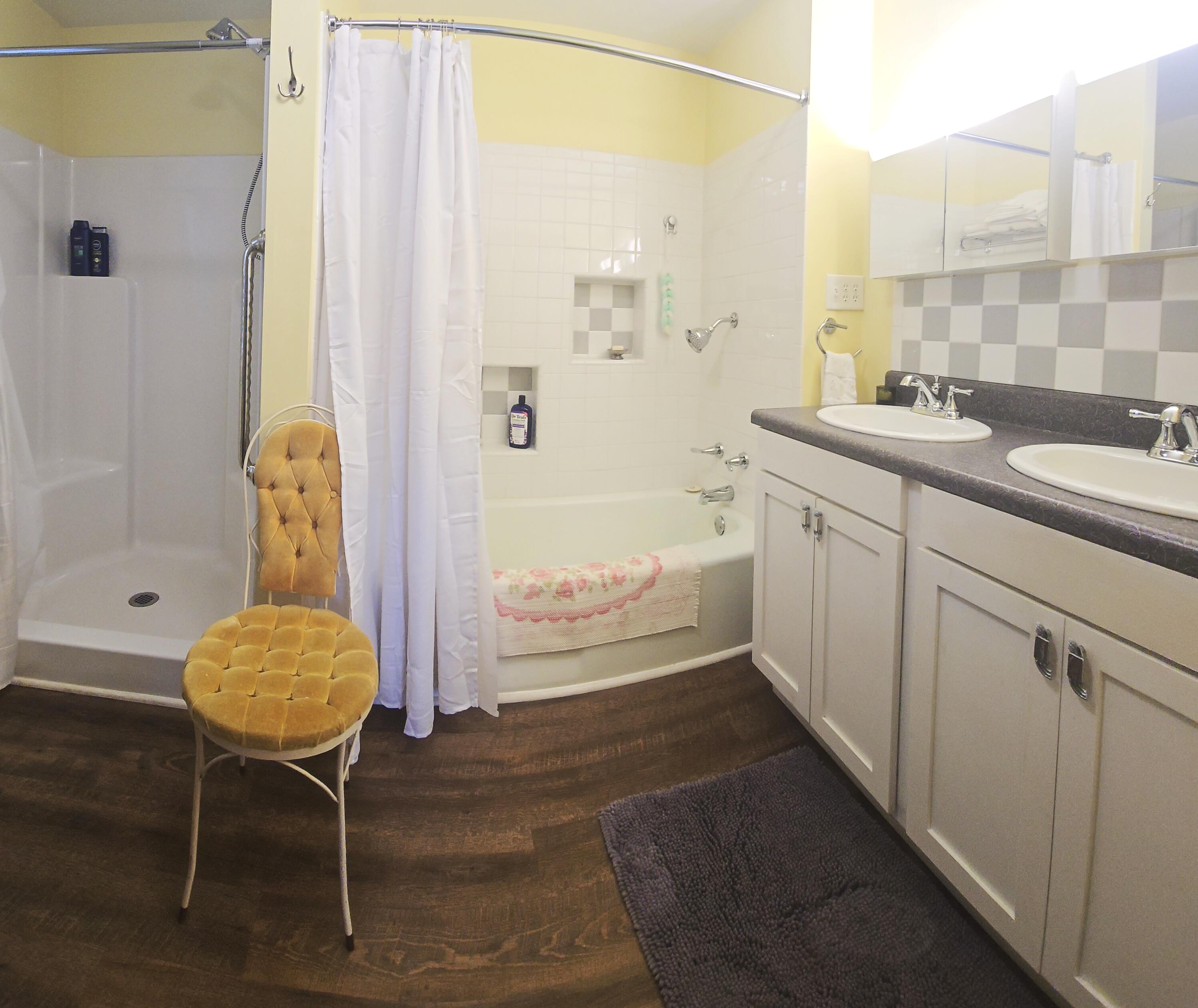 122 Jane Manor Circle