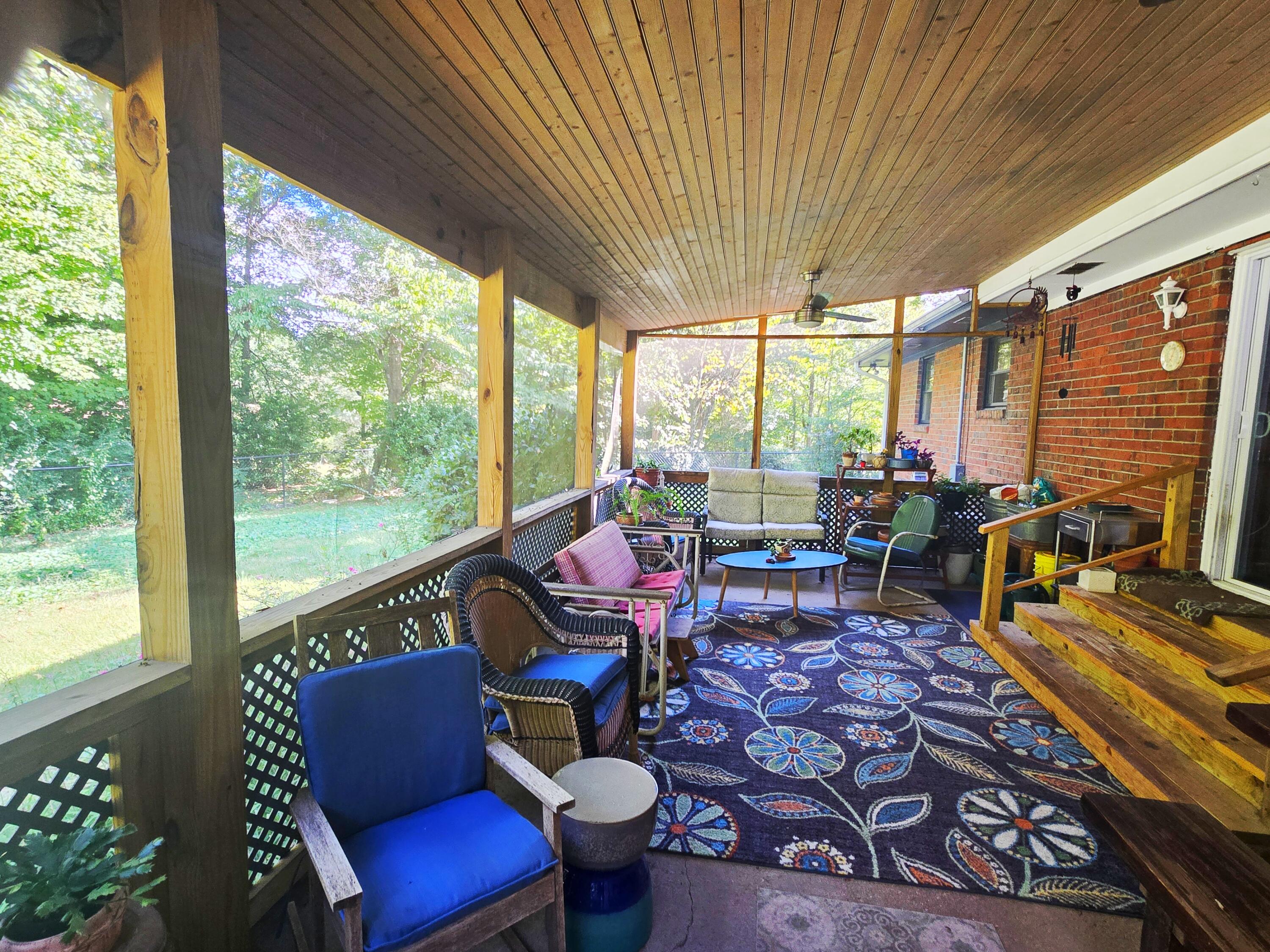 122 Jane Manor Circle