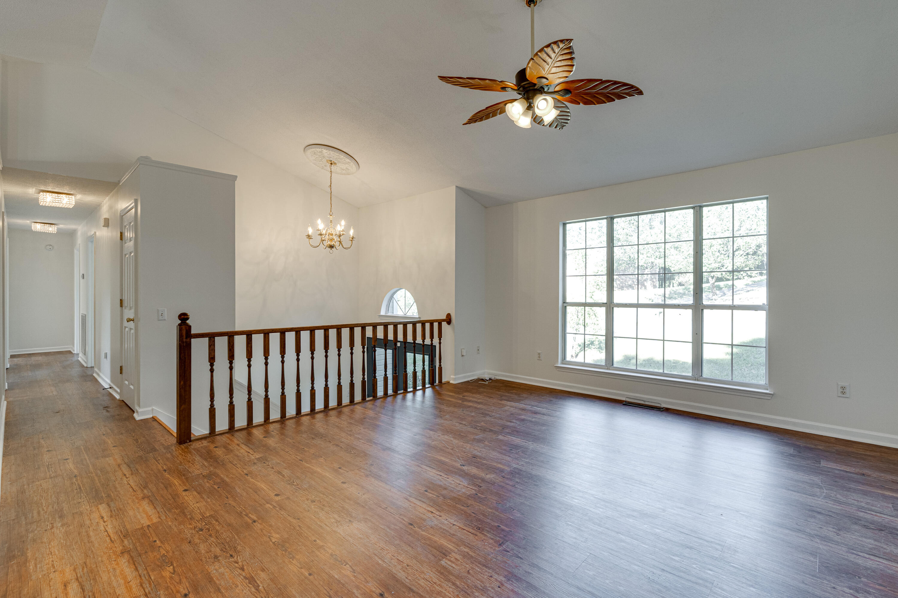8 Maple Way