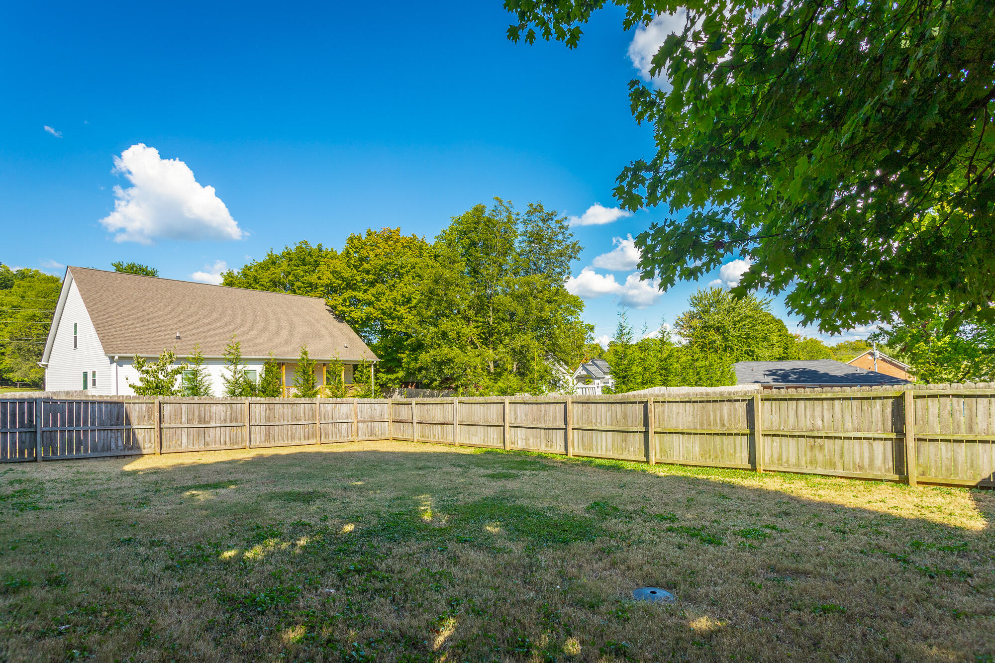 180 NW Emmett Avenue