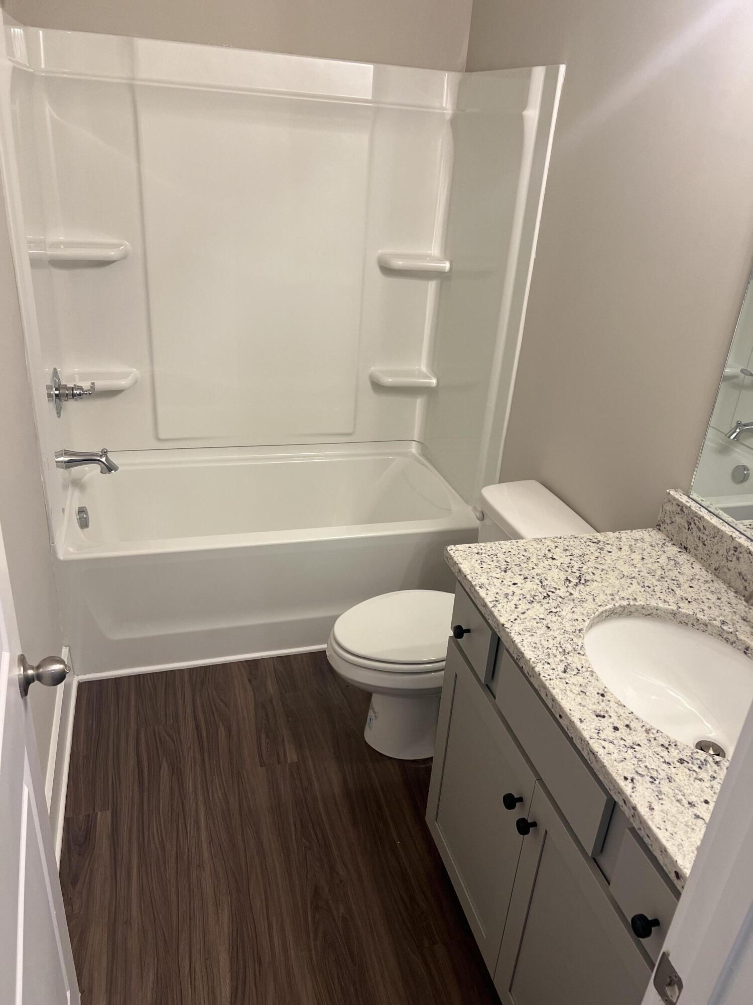 2232 Firelight Way, 5