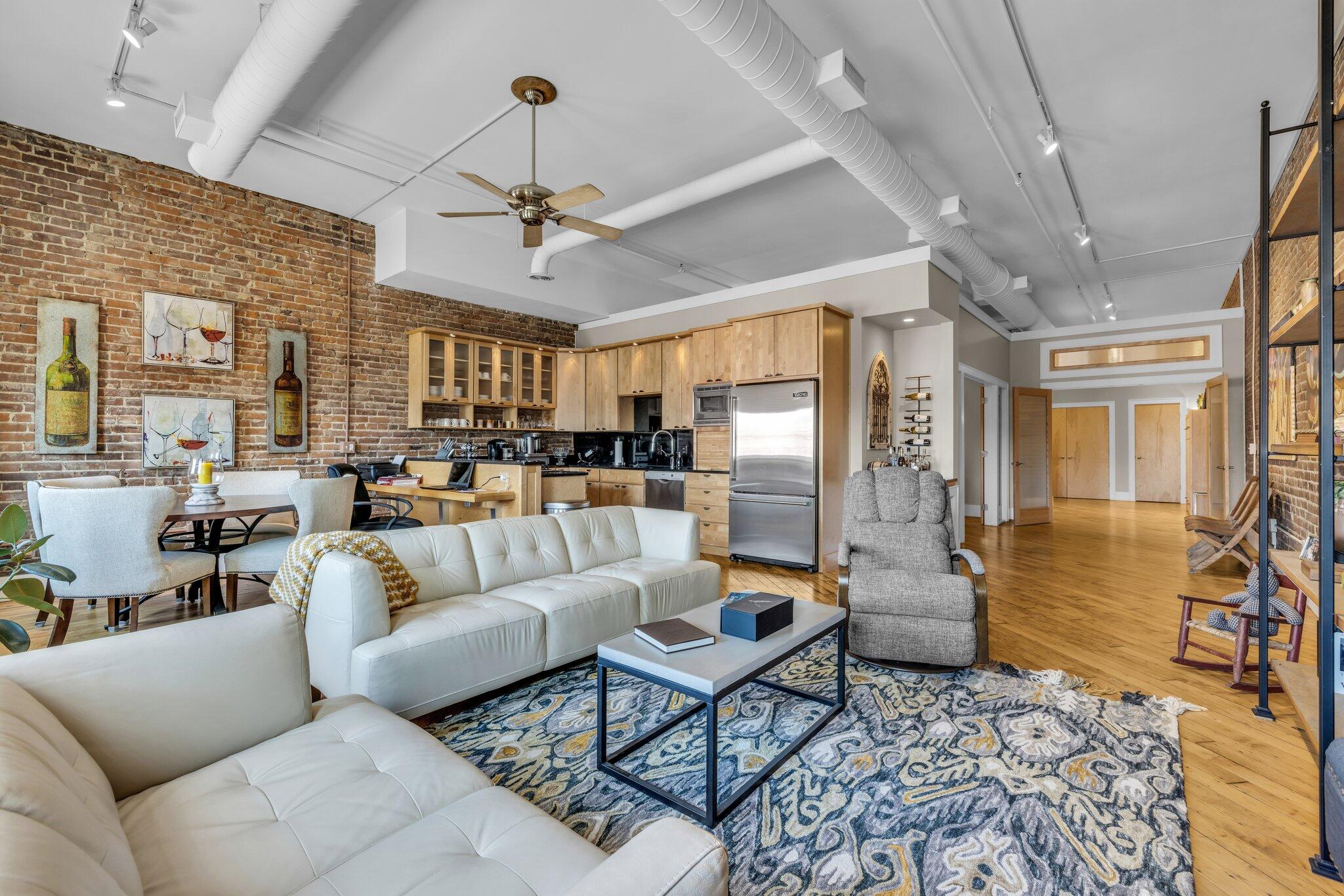 55 E Main St, #201
