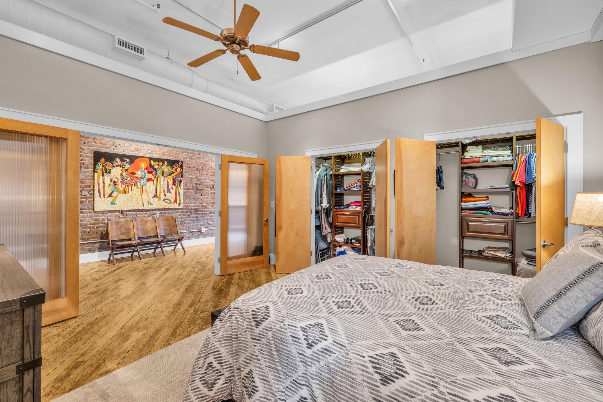 55 E Main St, #201