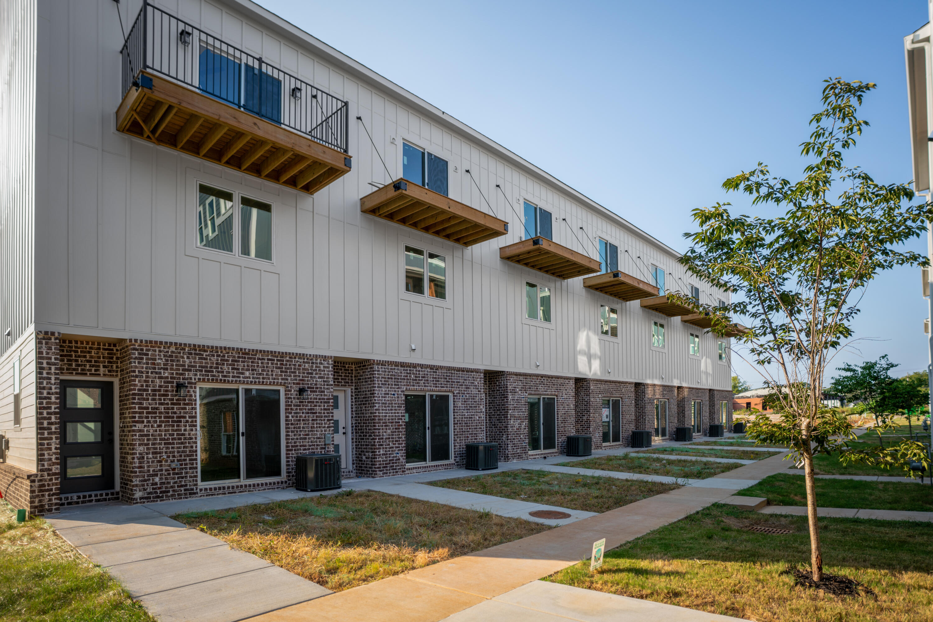 951 Montague Place