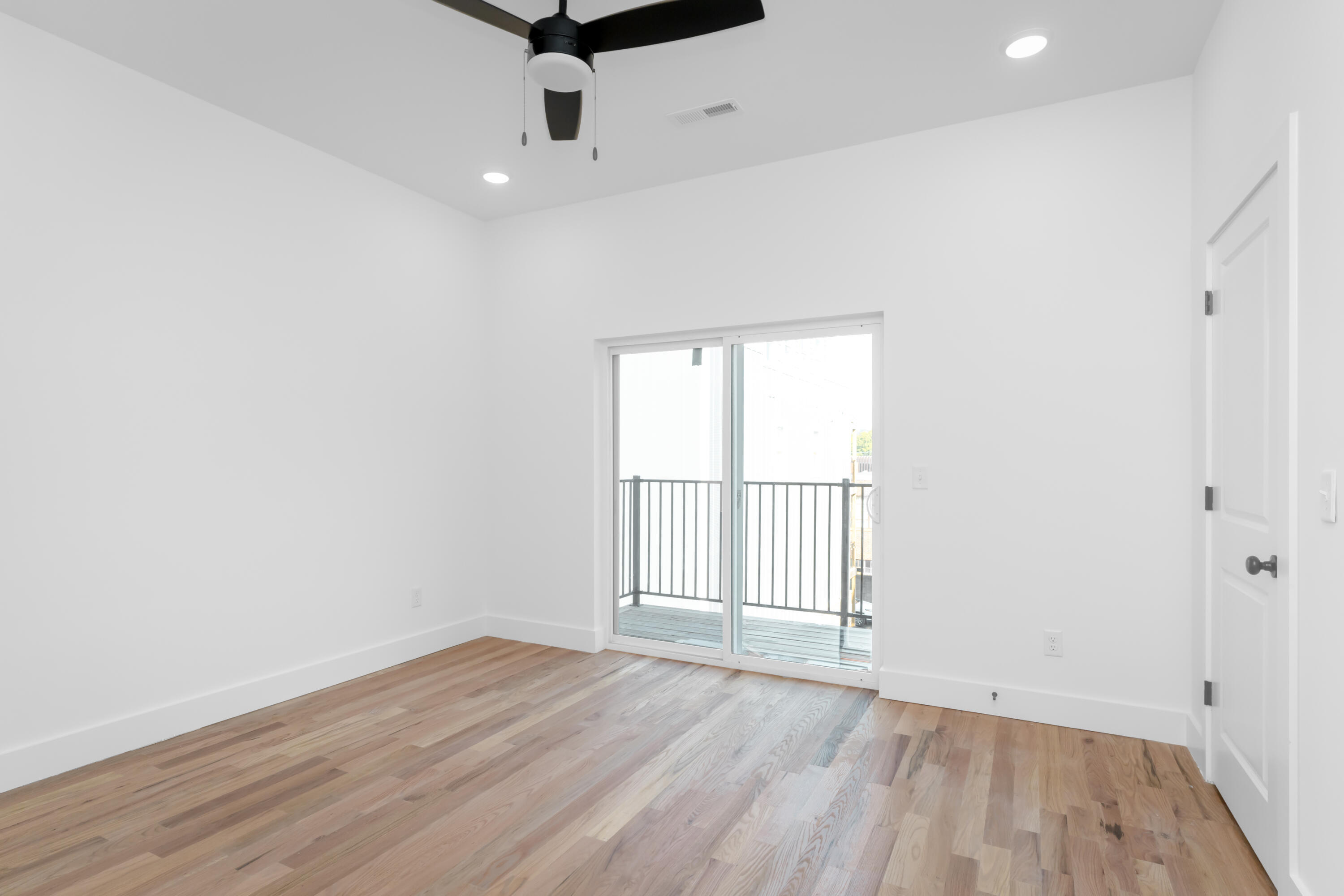 951 Montague Place