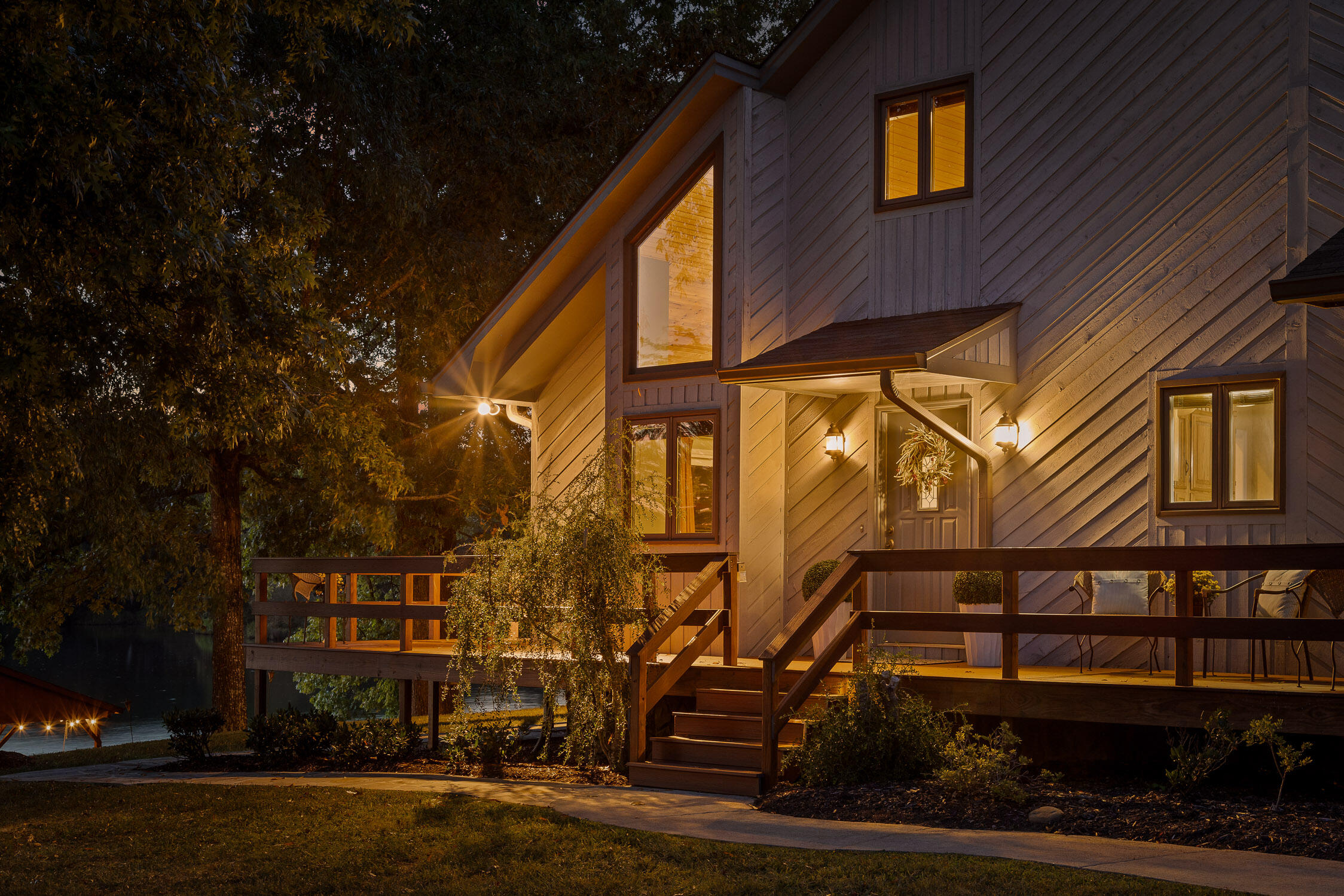 256 Sundown Shores Lane