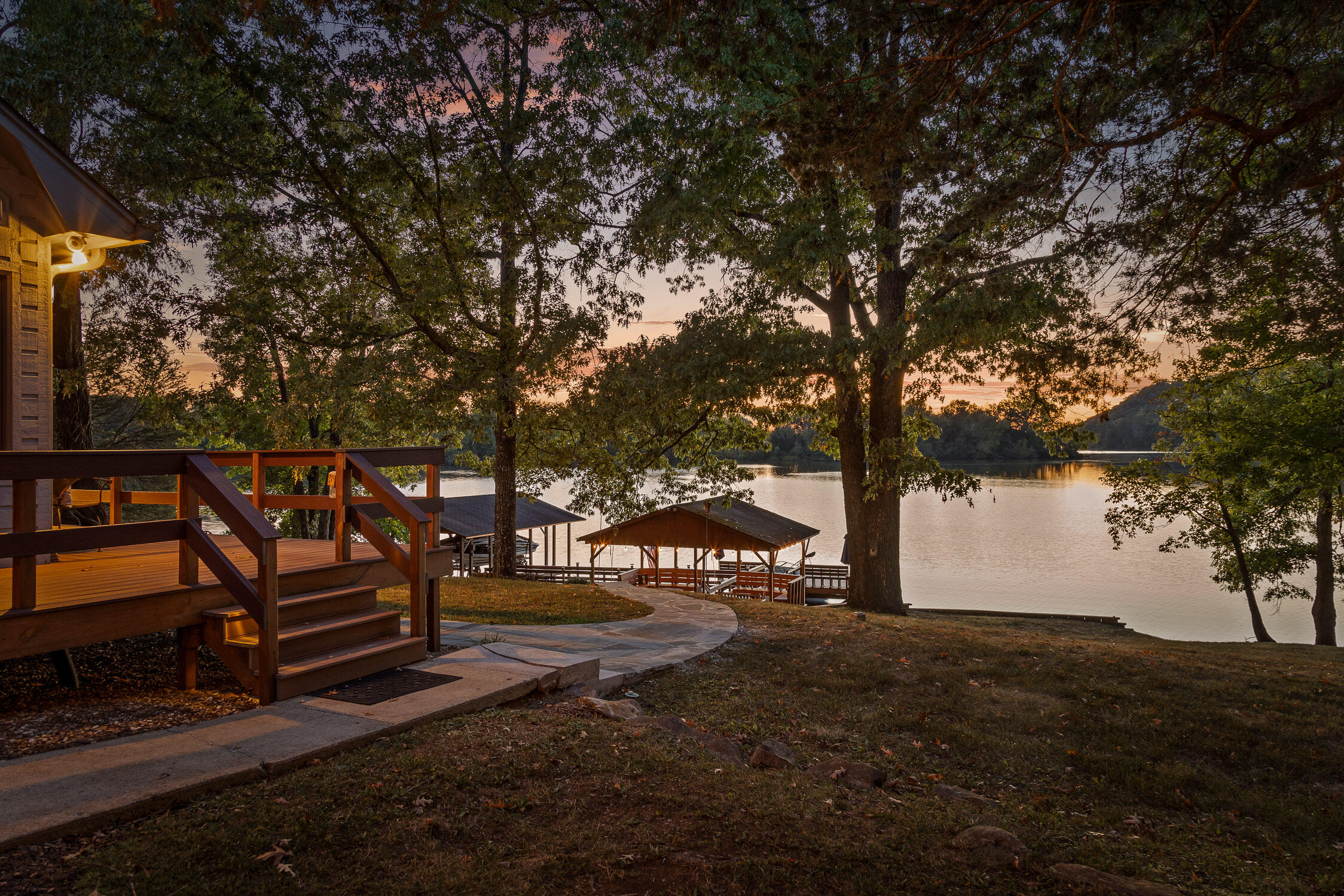 256 Sundown Shores Lane