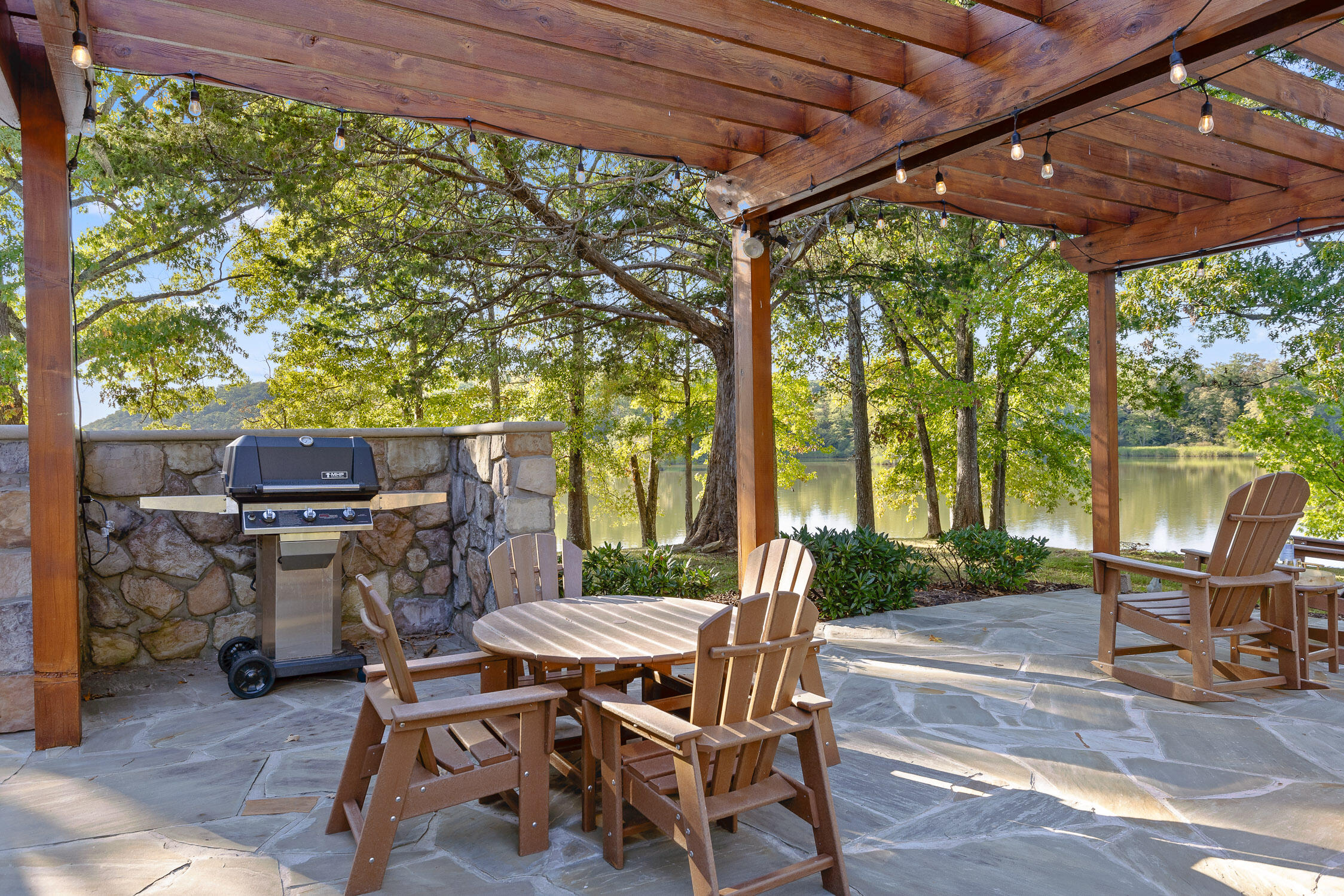 256 Sundown Shores Lane