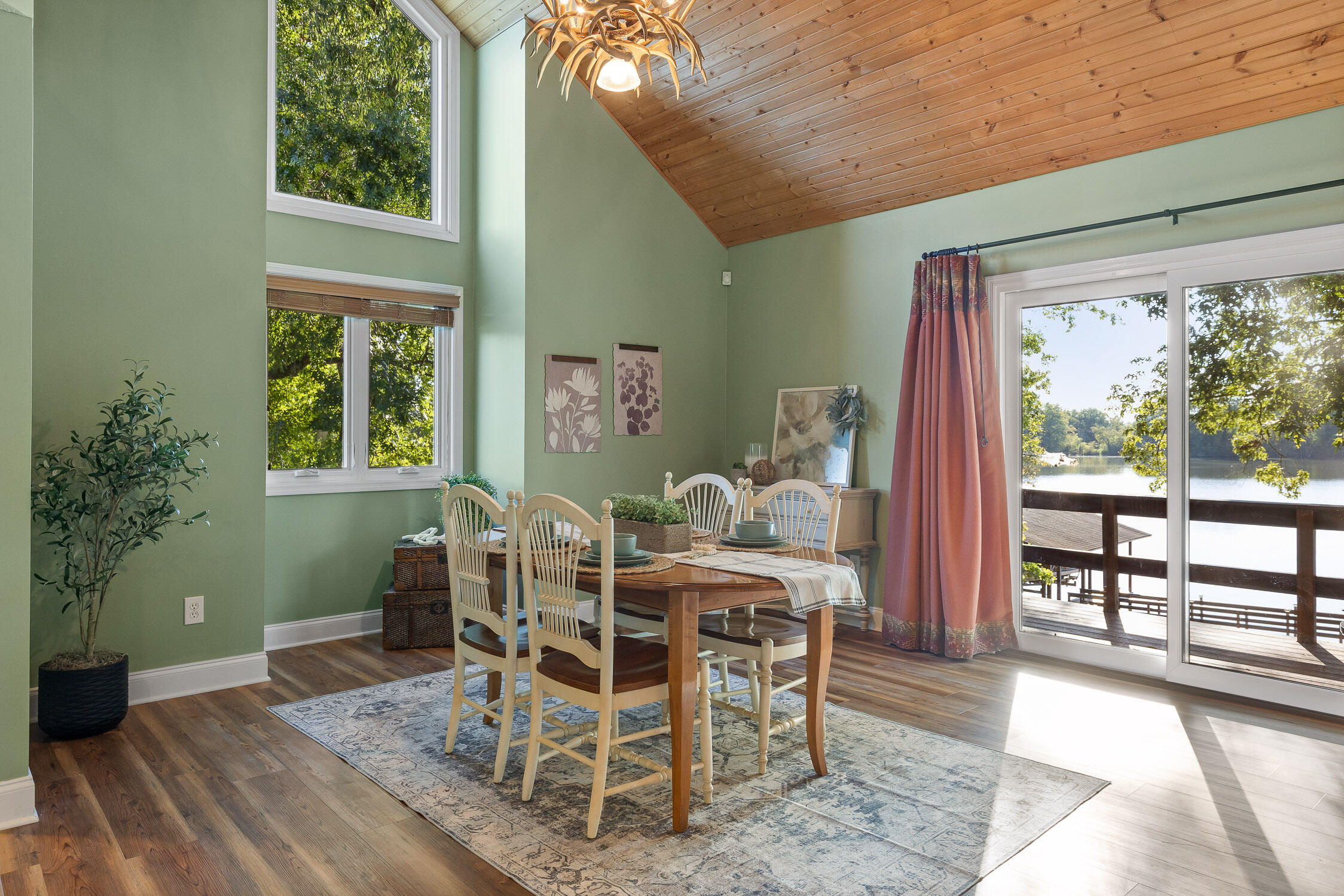 256 Sundown Shores Lane