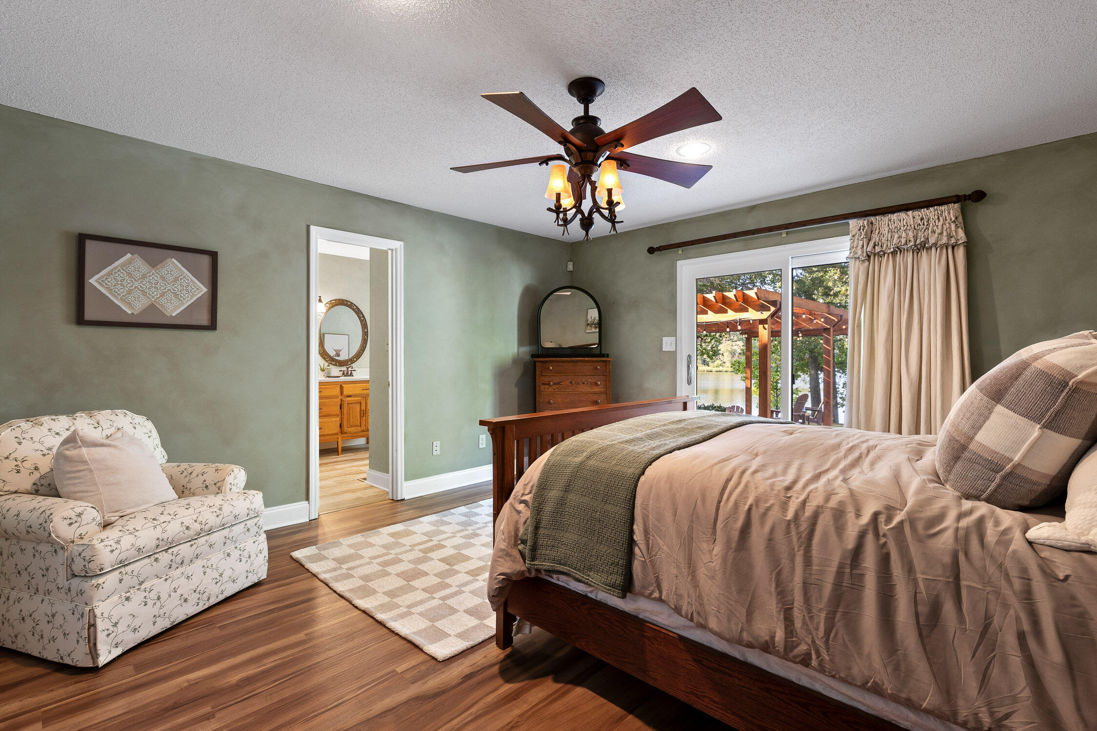 256 Sundown Shores Lane