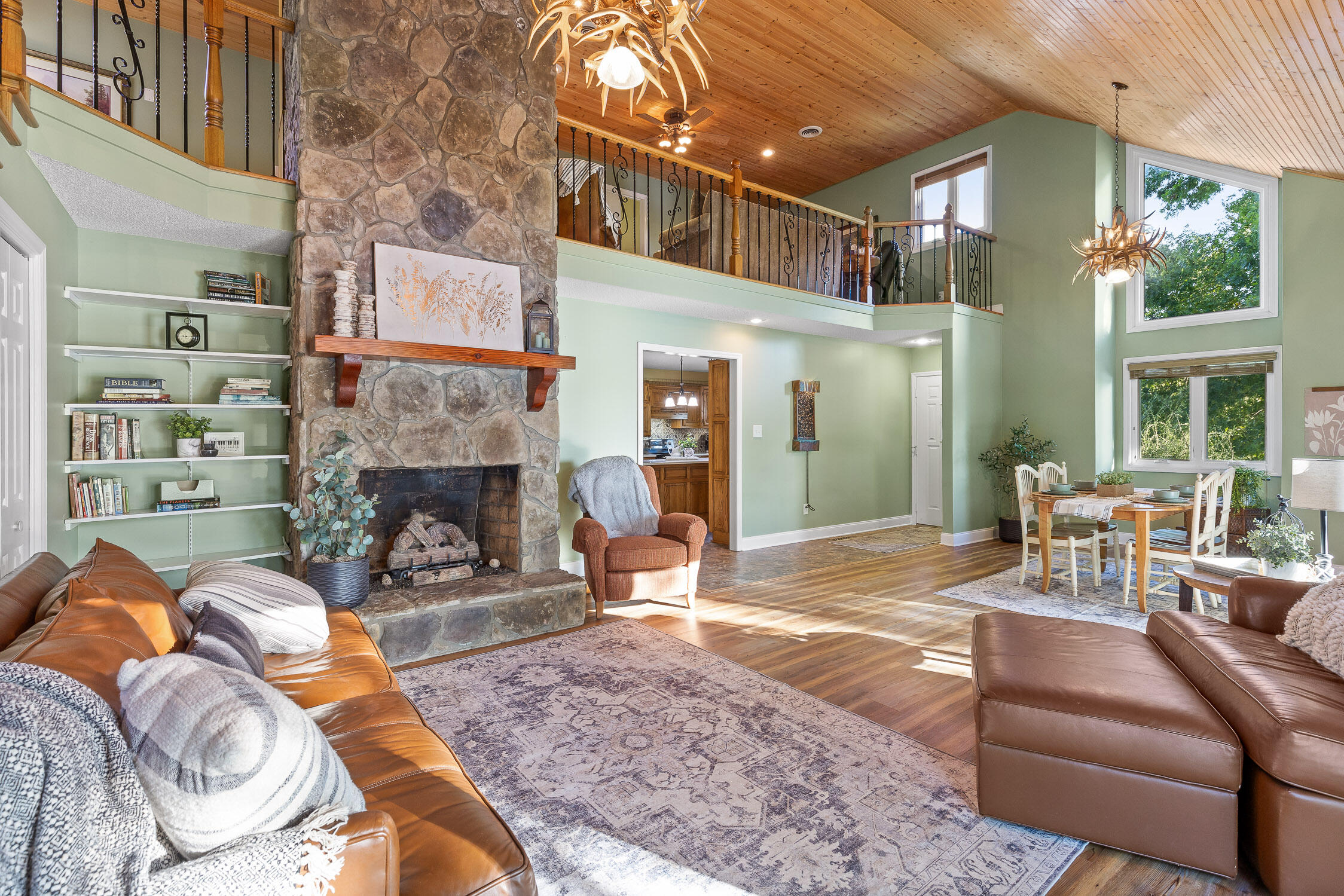 256 Sundown Shores Lane