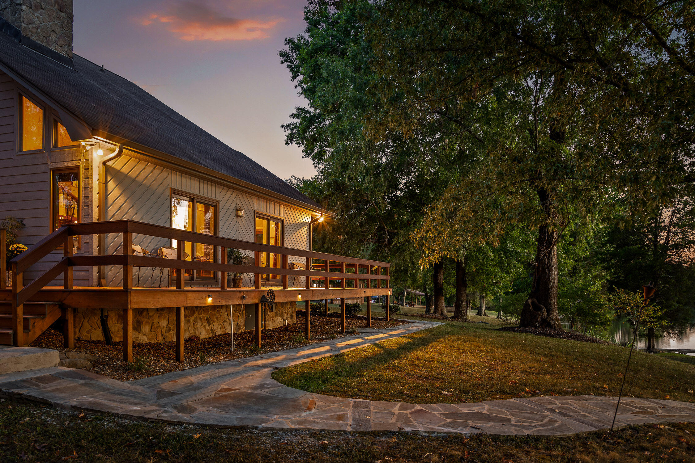 256 Sundown Shores Lane