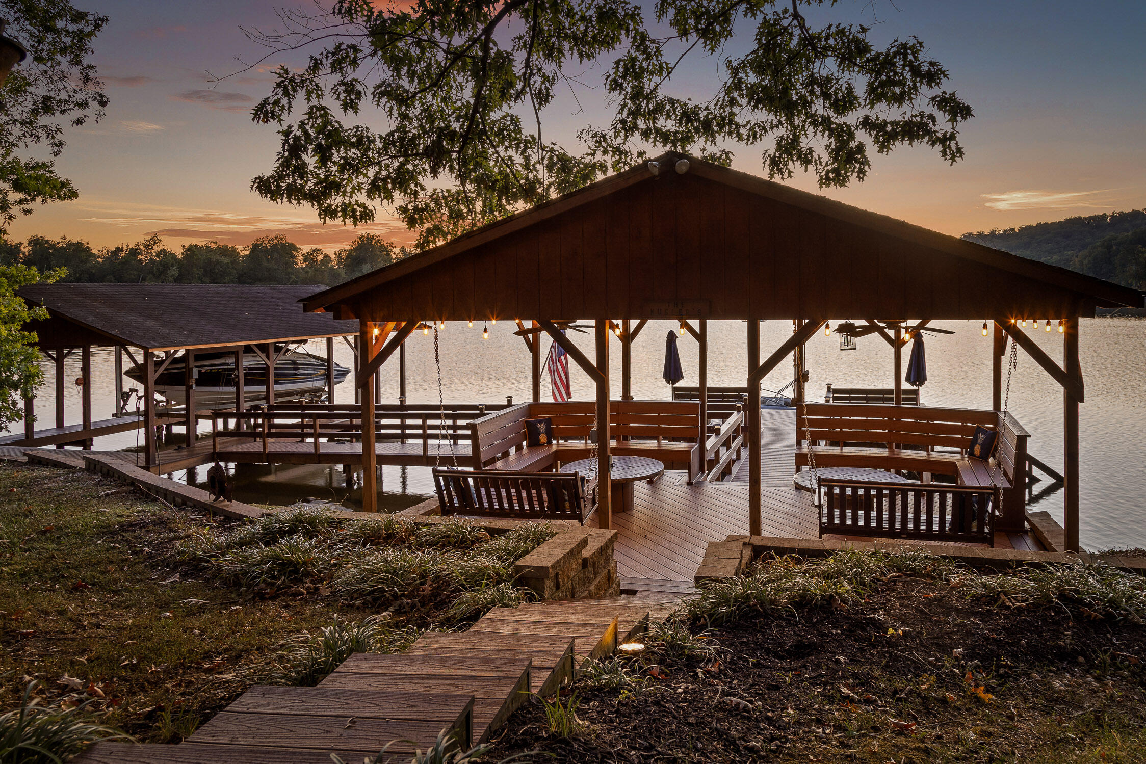 256 Sundown Shores Lane