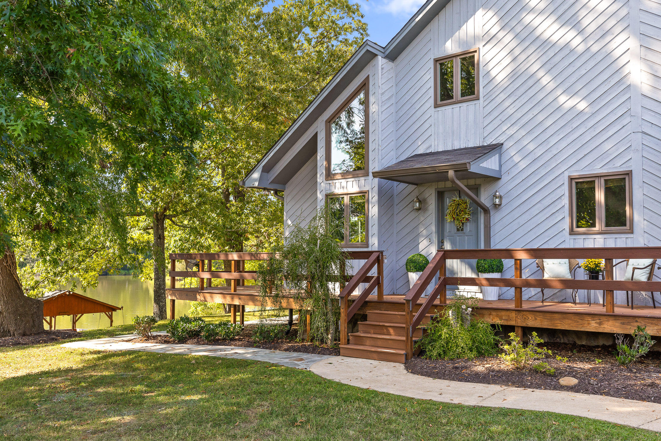 256 Sundown Shores Lane