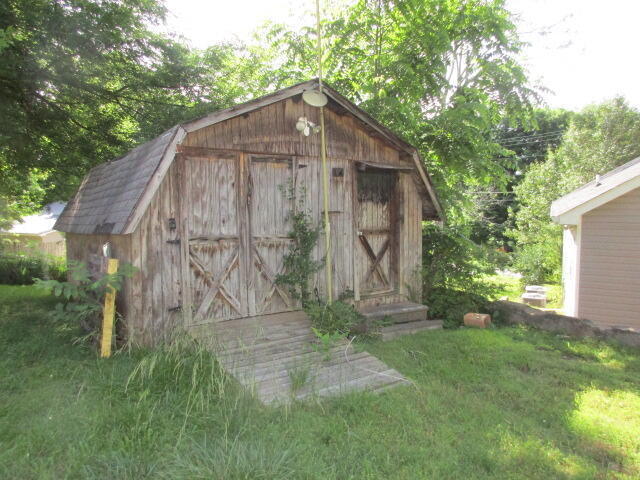 113 Sharp Road
