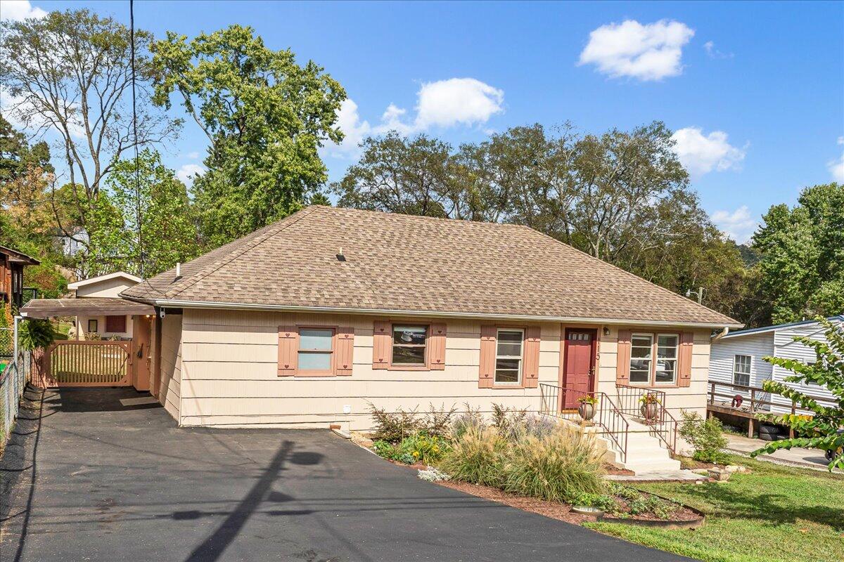 115 Laurel Drive