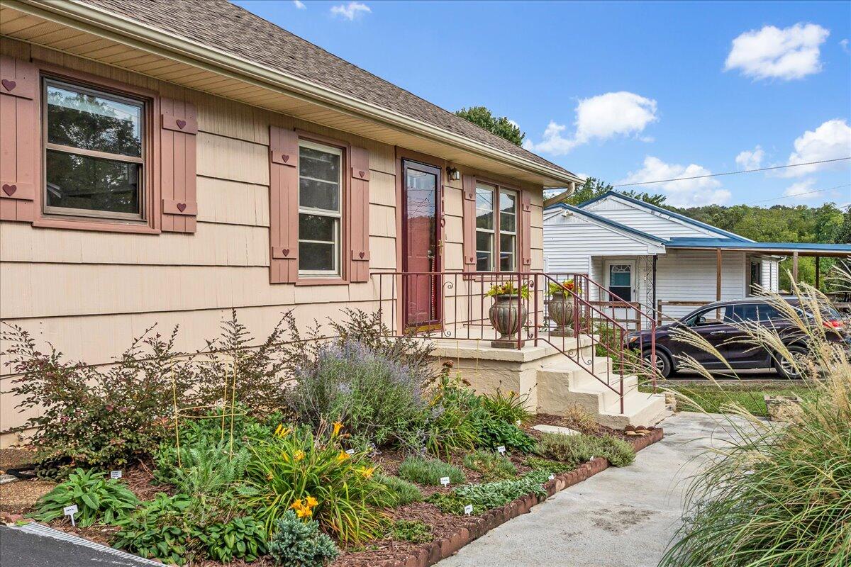115 Laurel Drive