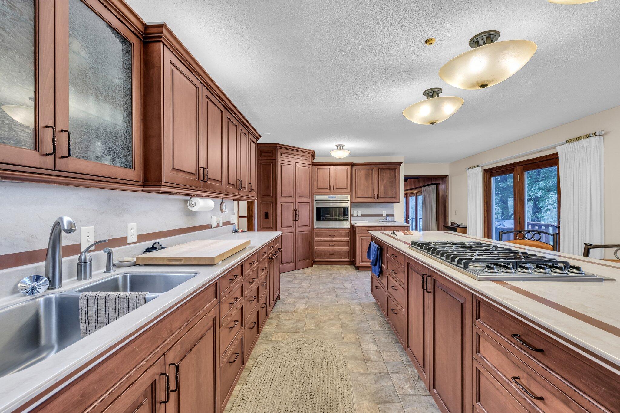 7117 White Oak Valley Road, McDonald