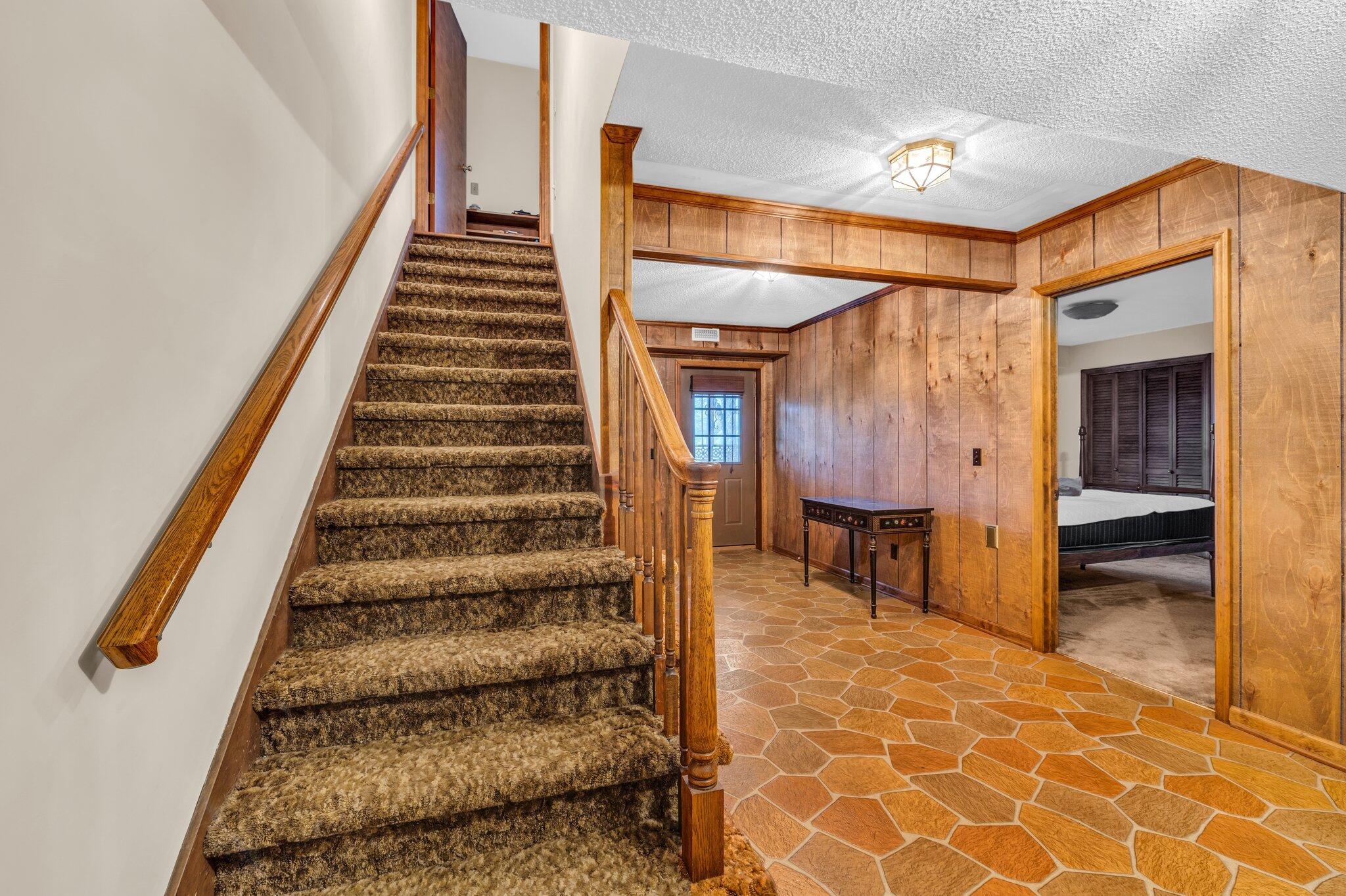 7117 White Oak Valley Road, McDonald