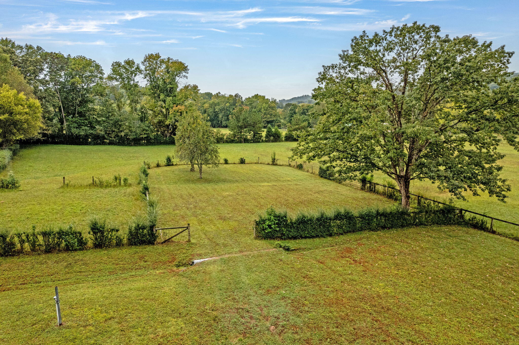 7117 White Oak Valley Road, McDonald