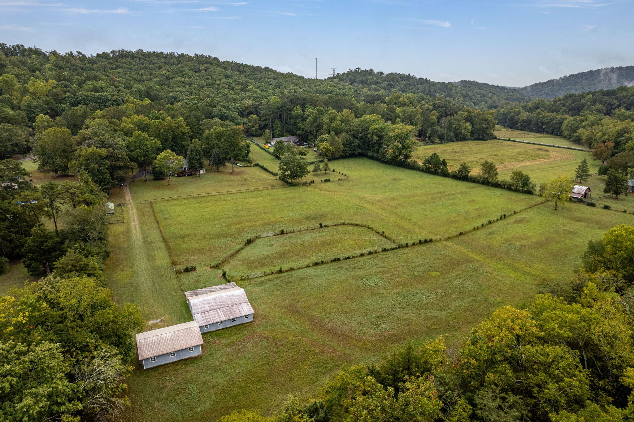 7117 White Oak Valley Road, McDonald