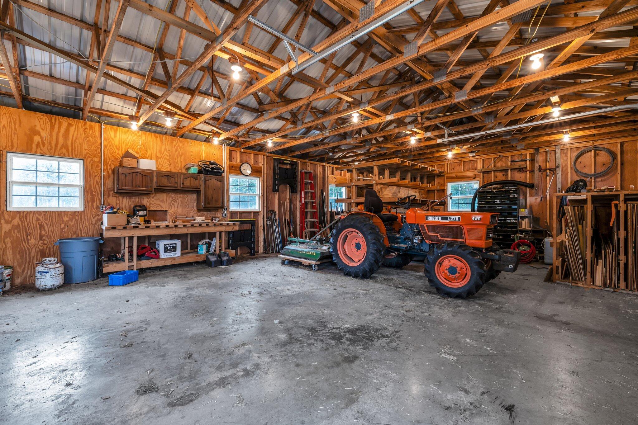 7117 White Oak Valley Road, McDonald