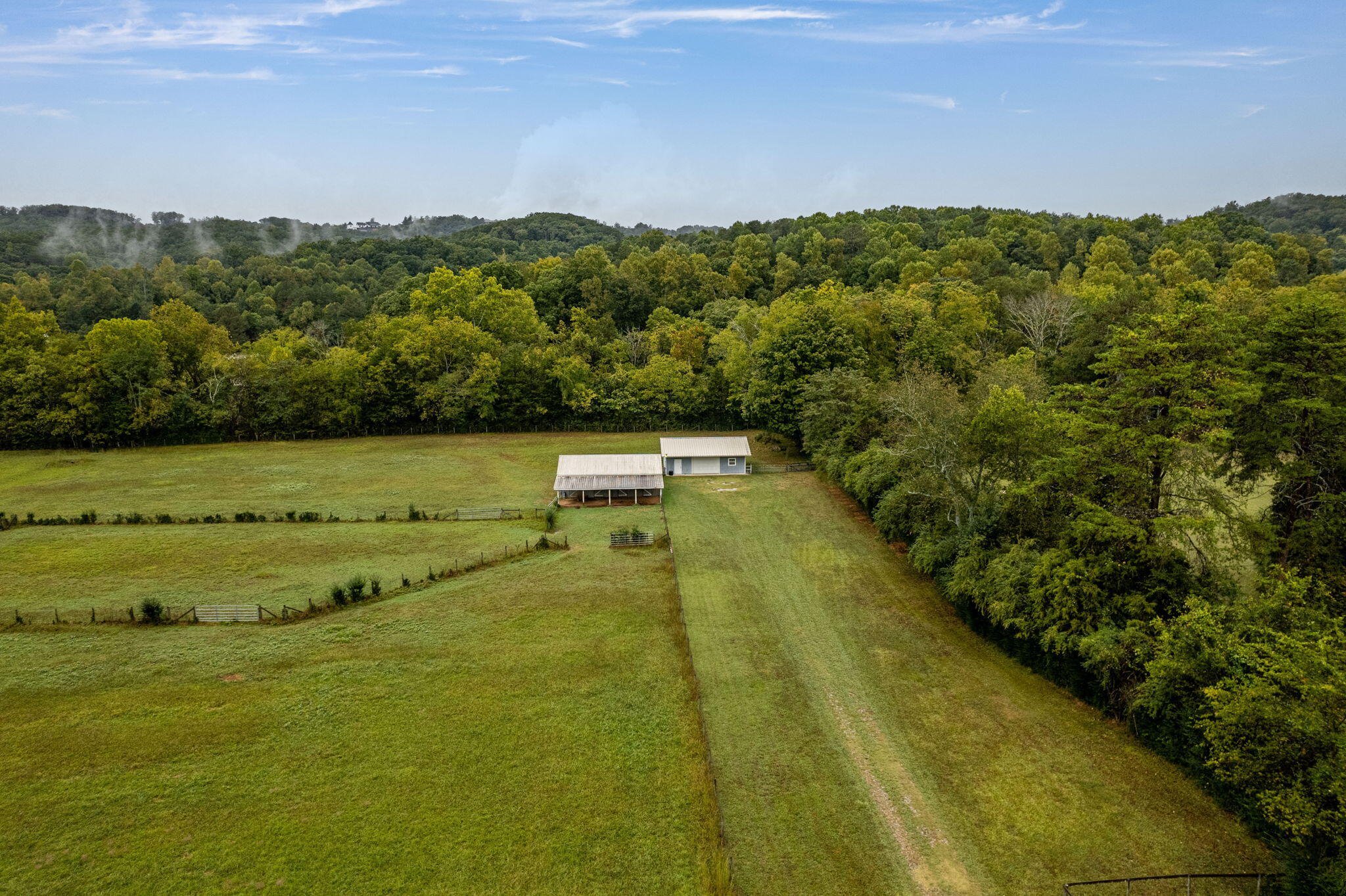 7117 White Oak Valley Road, McDonald