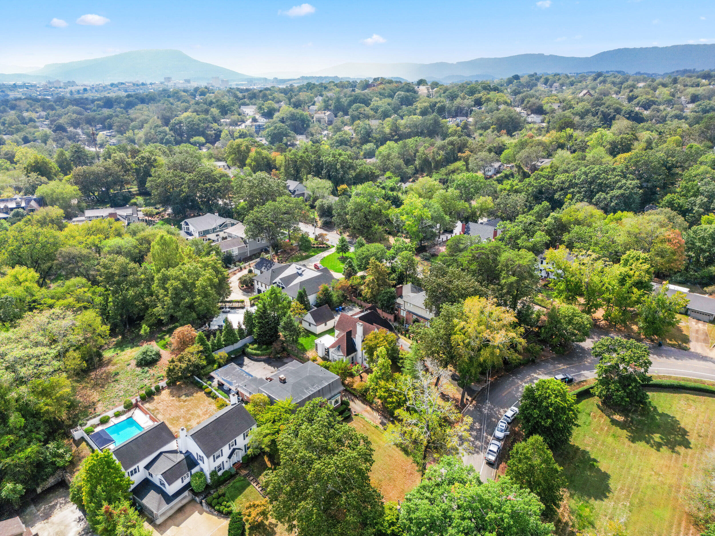 1506 Riverview Road