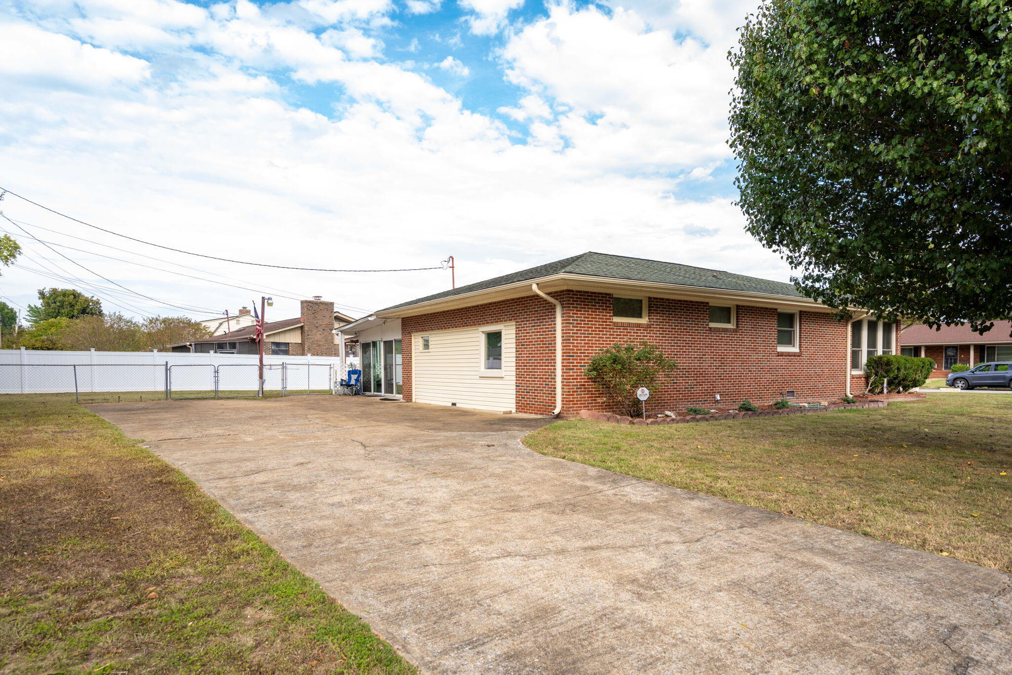 1101 Vannoy Drive