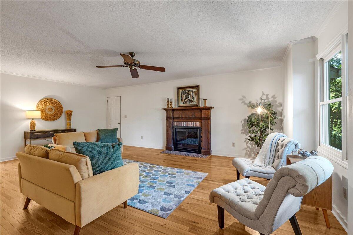 502 Hathaway Drive
