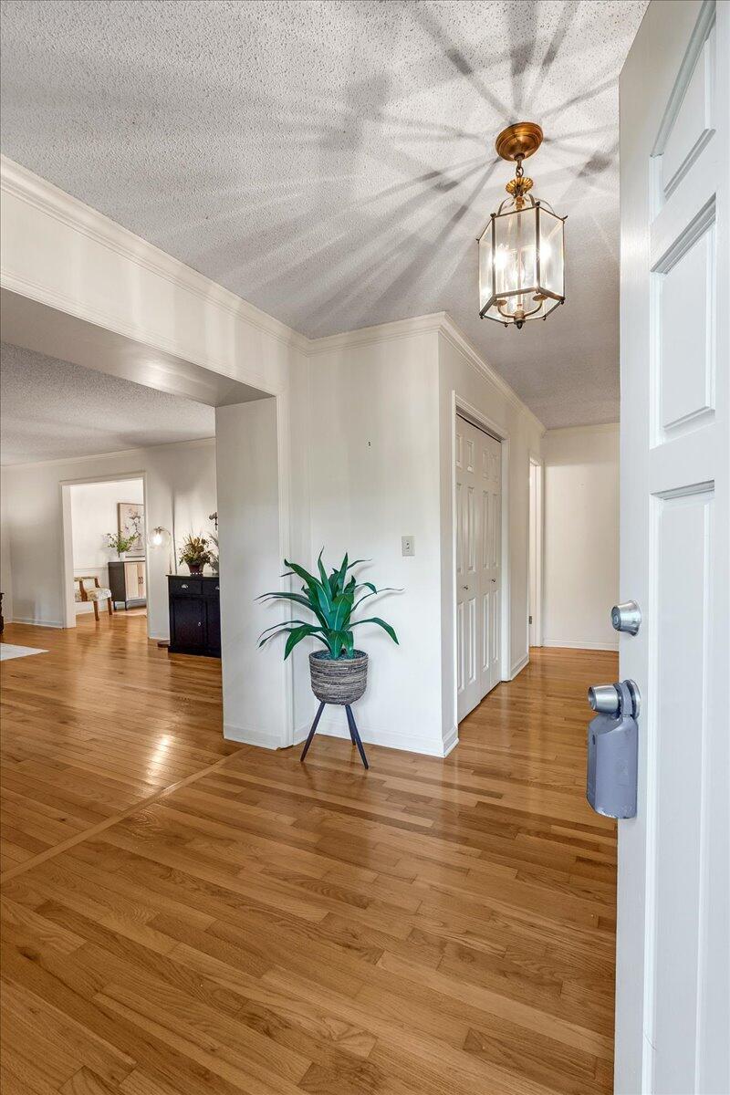 502 Hathaway Drive