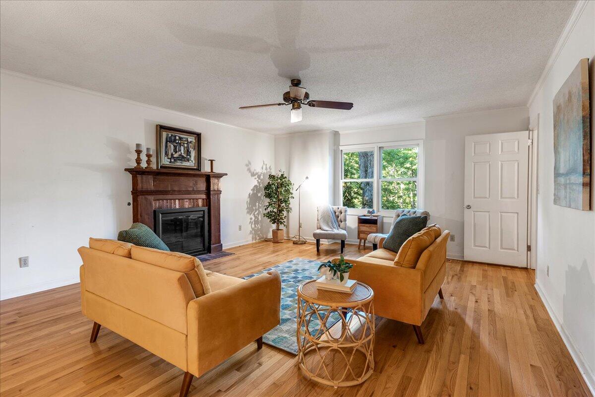 502 Hathaway Drive